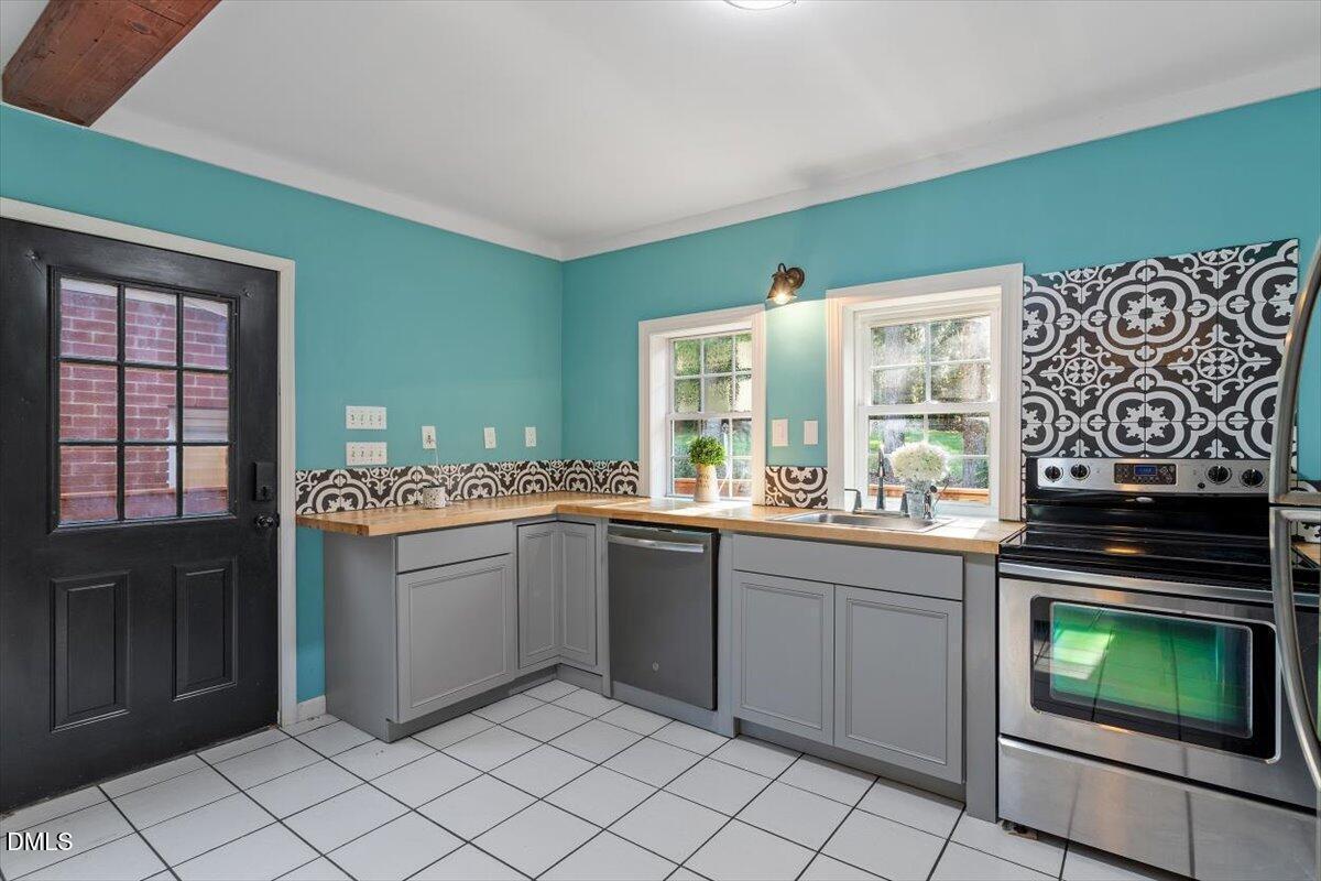 2129 Kelly Road Property Photo 42