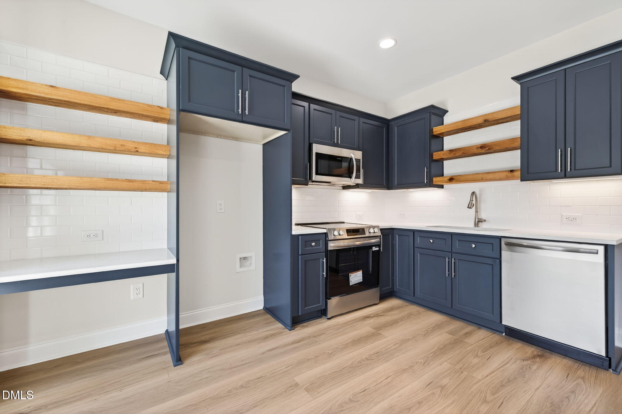 44 N Carrie Street Property Photo 6