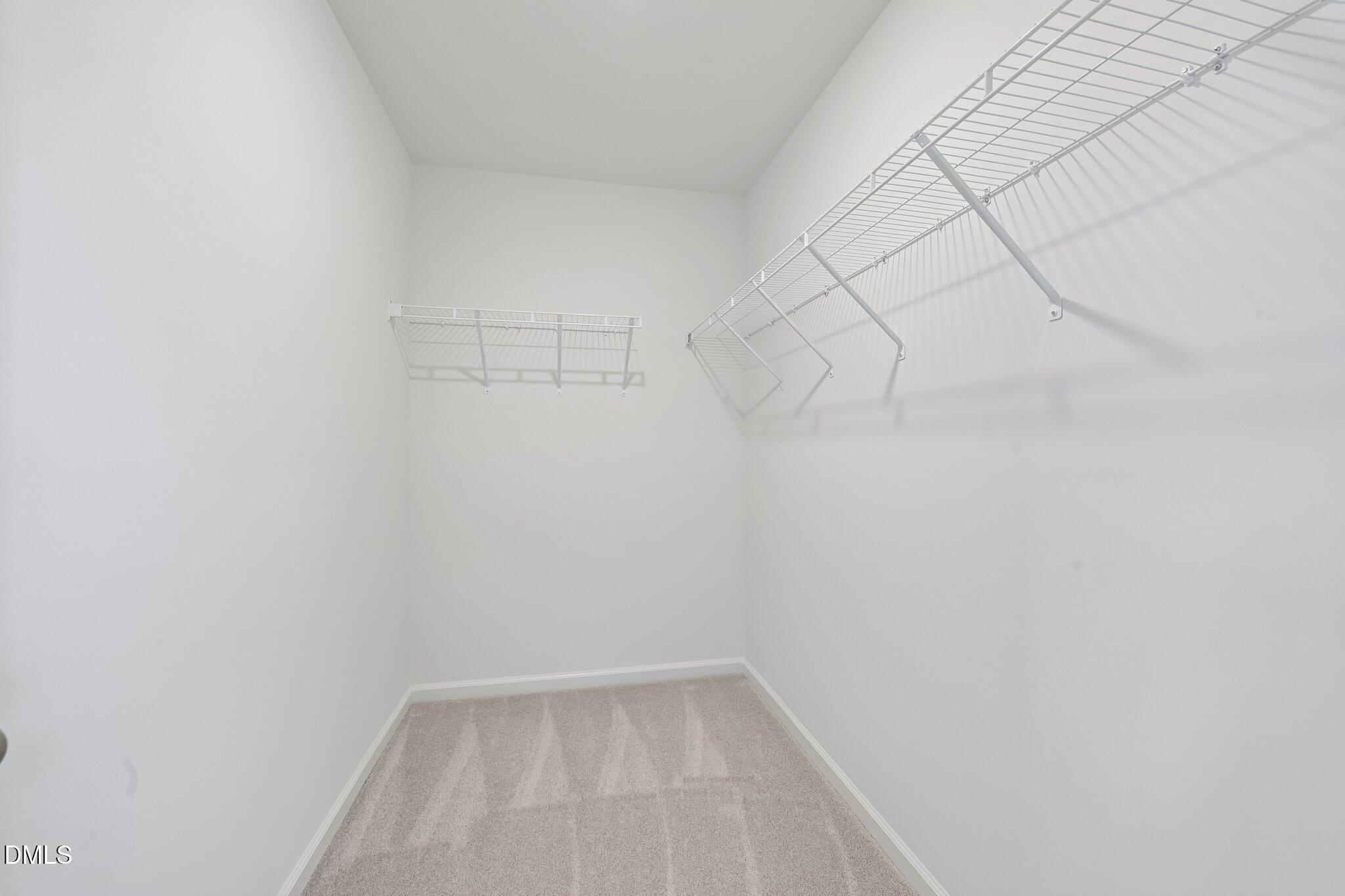 512 Sunset Lake Drive Property Photo 20