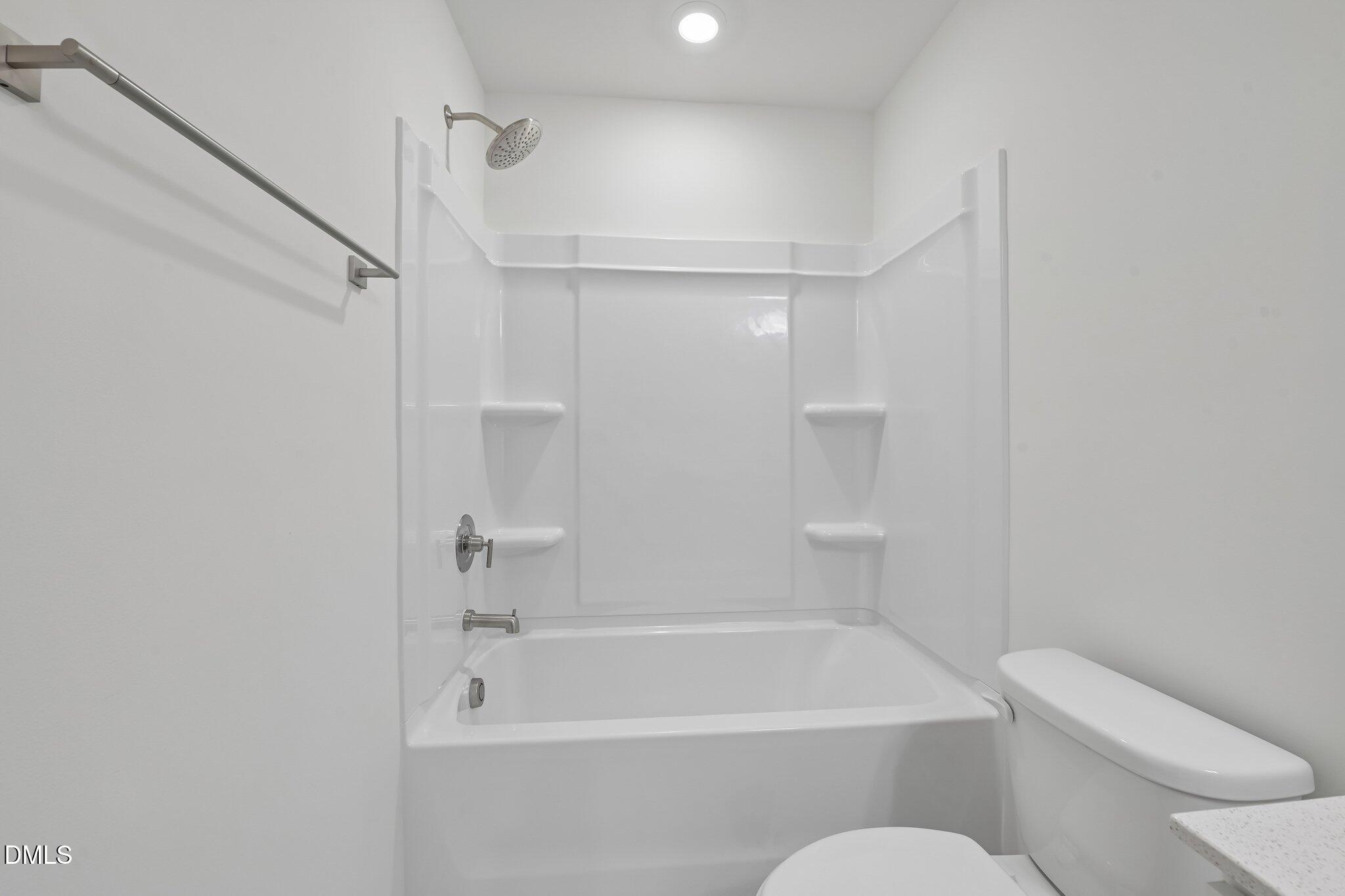 512 Sunset Lake Drive Property Photo 23