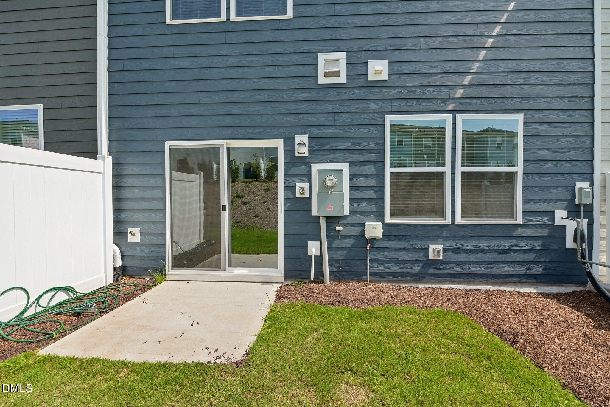 512 Sunset Lake Drive Property Photo 29