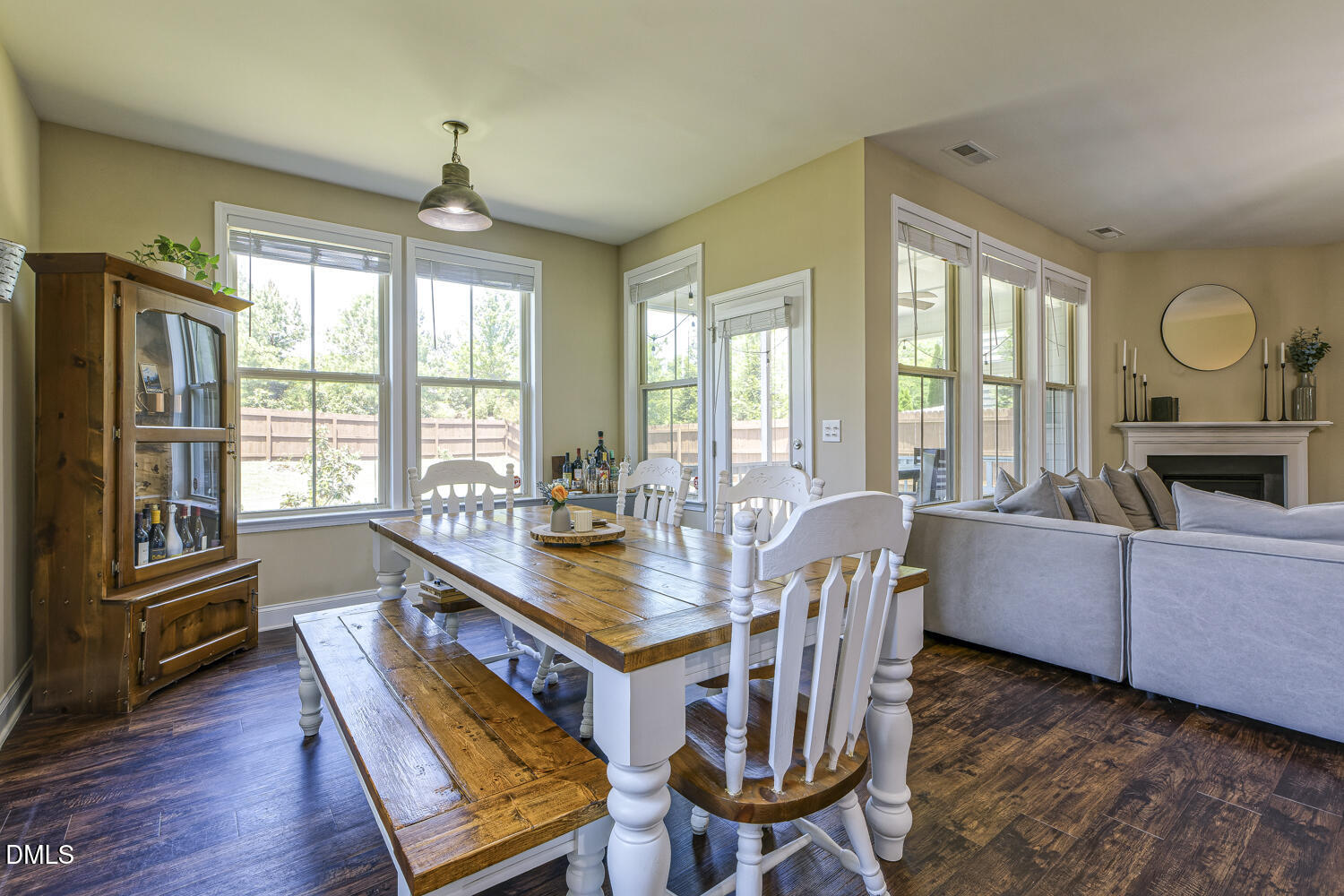 1608 Cascade Falls Lane Property Photo 17
