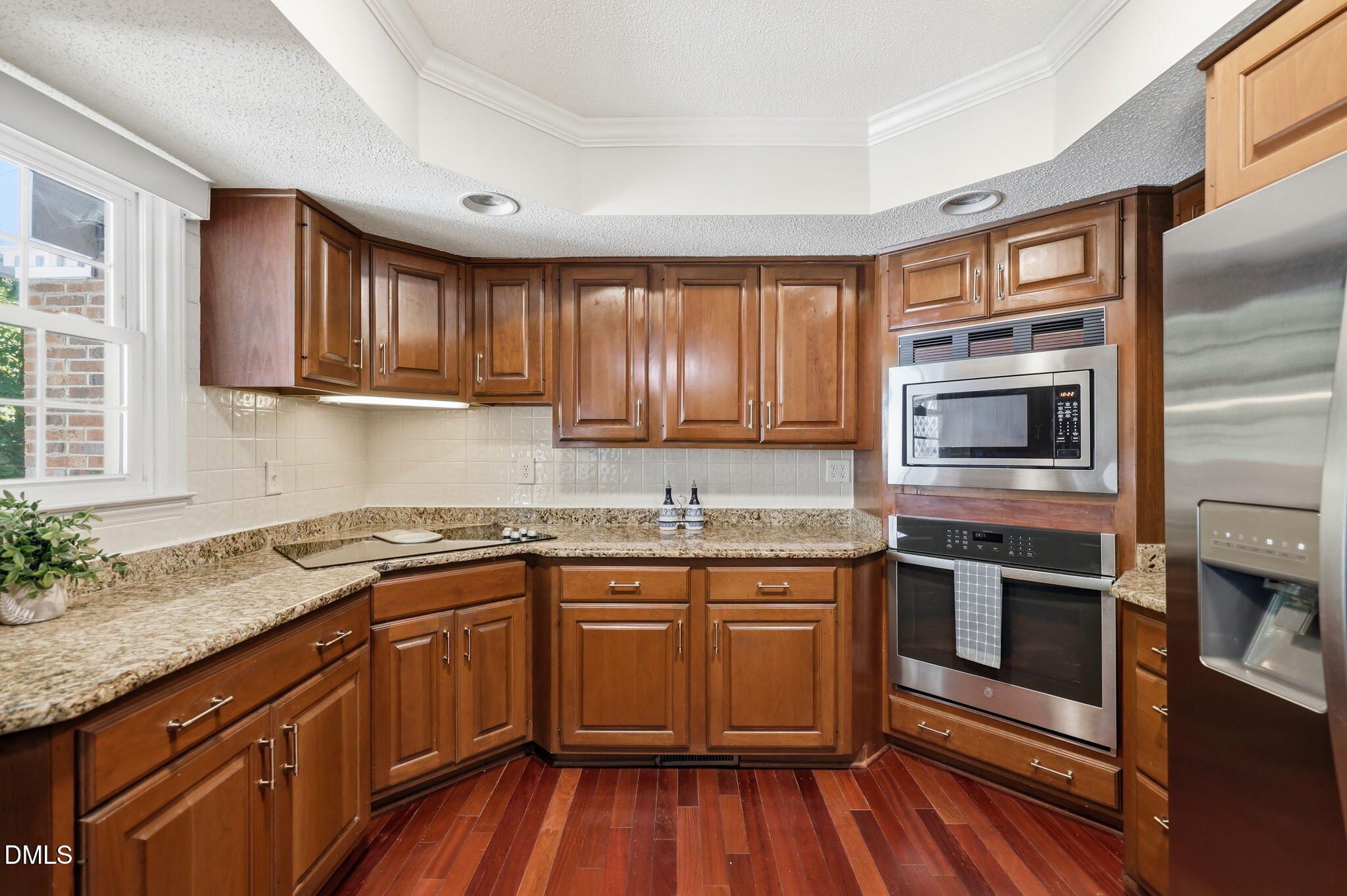 100 Moray Court Property Photo 16