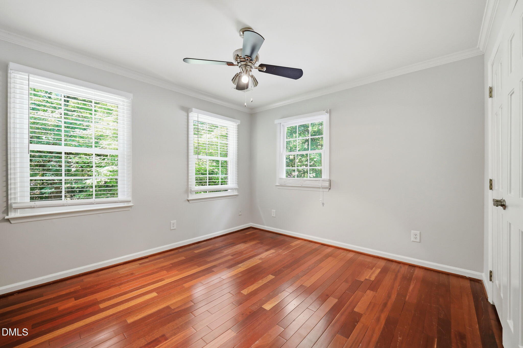100 Moray Court Property Photo 36