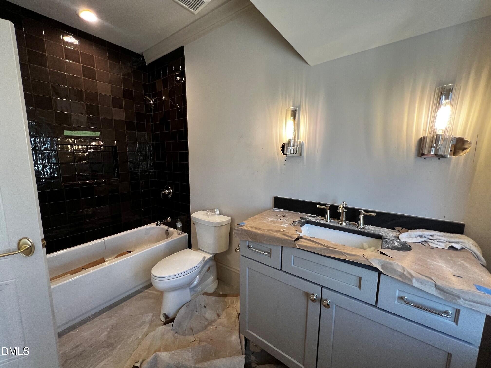 1008 Oldfourth Lane Property Photo 18