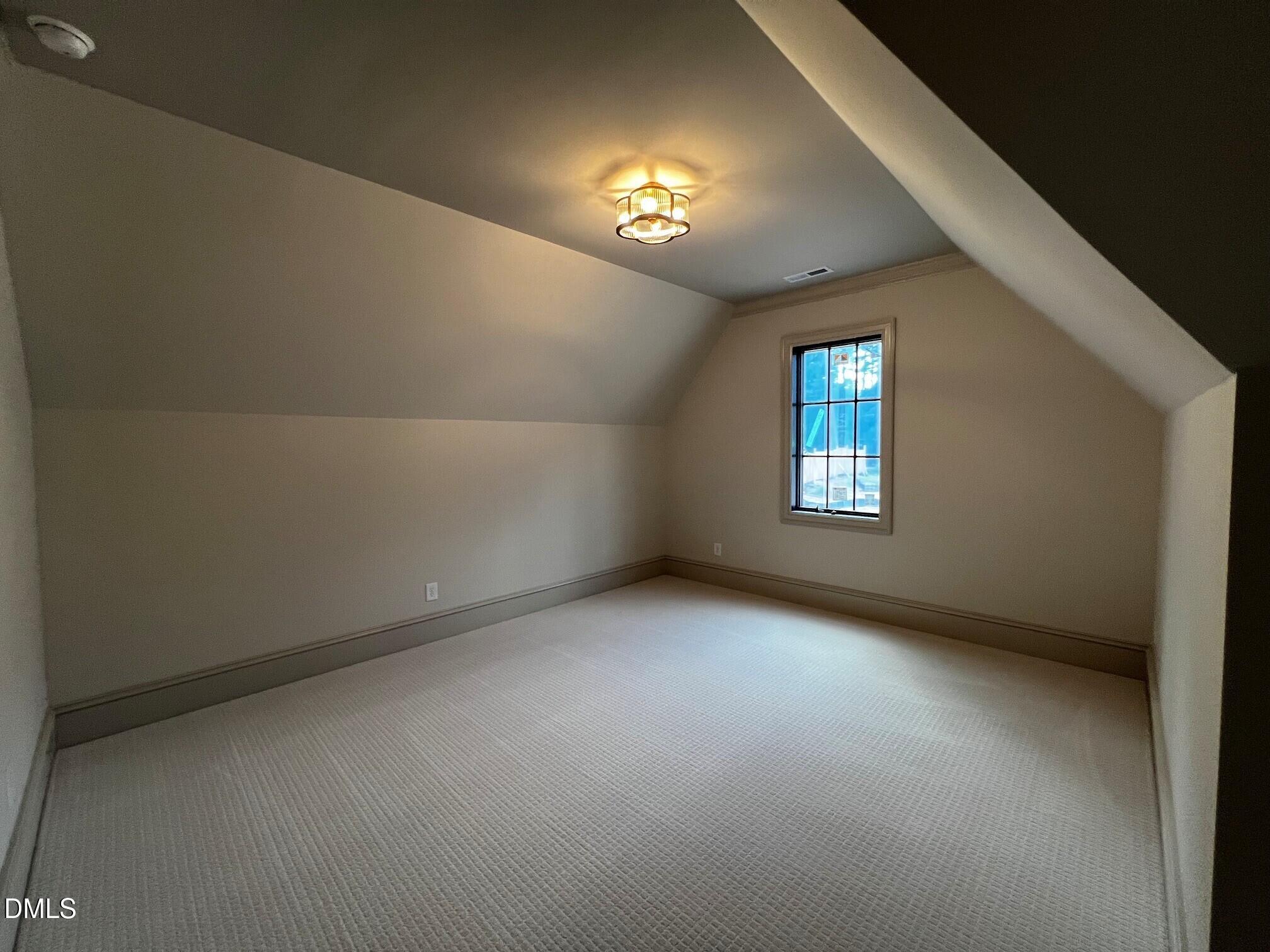 1008 Oldfourth Lane Property Photo 24