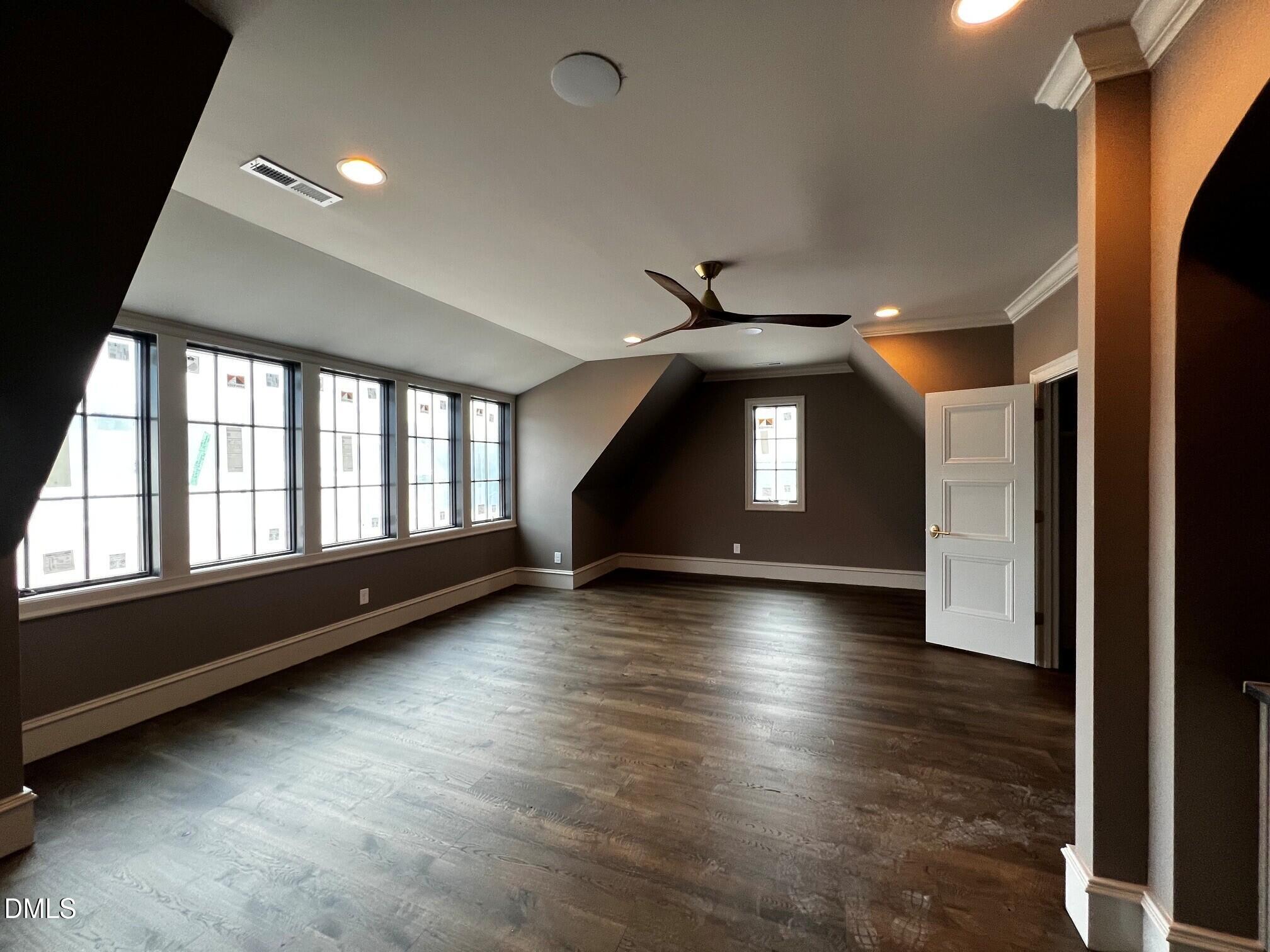 1008 Oldfourth Lane Property Photo 28