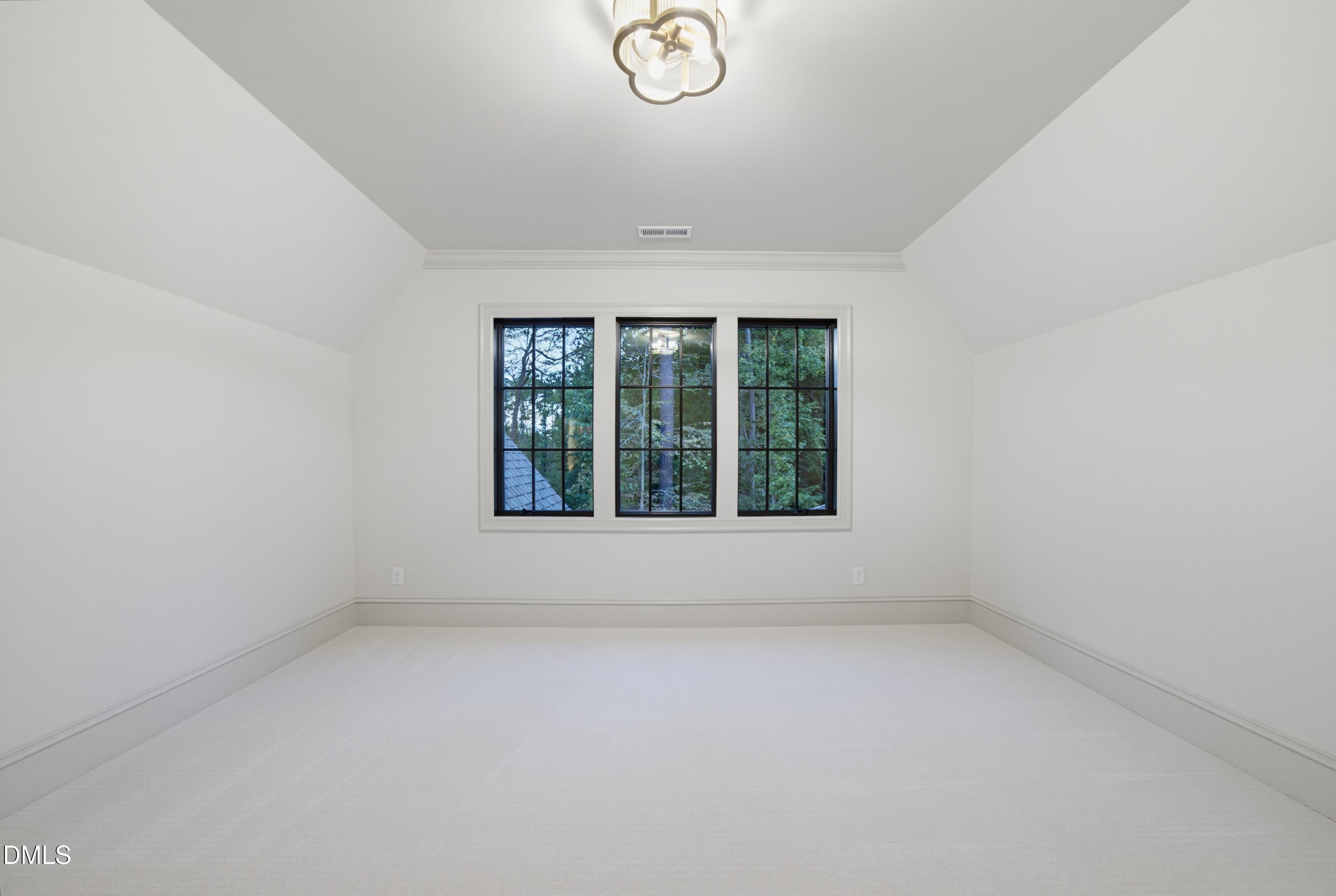 1008 Oldfourth Lane Property Photo 52