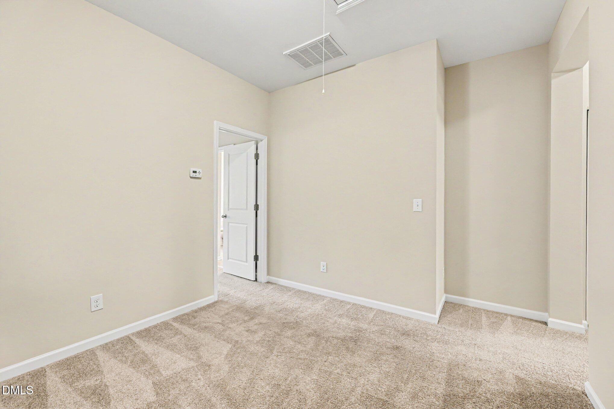 549 Libson Street Property Photo 13