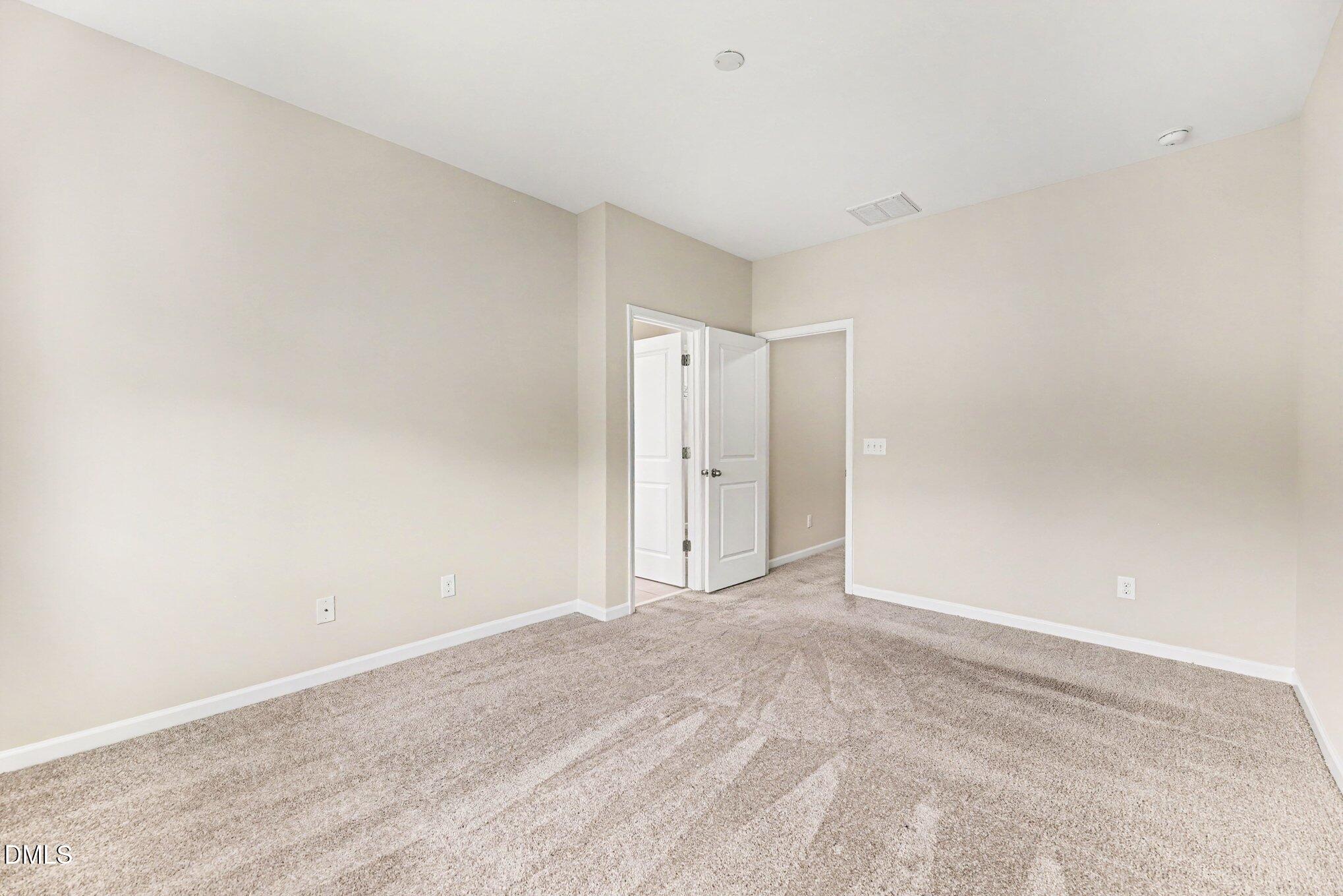 549 Libson Street Property Photo 15