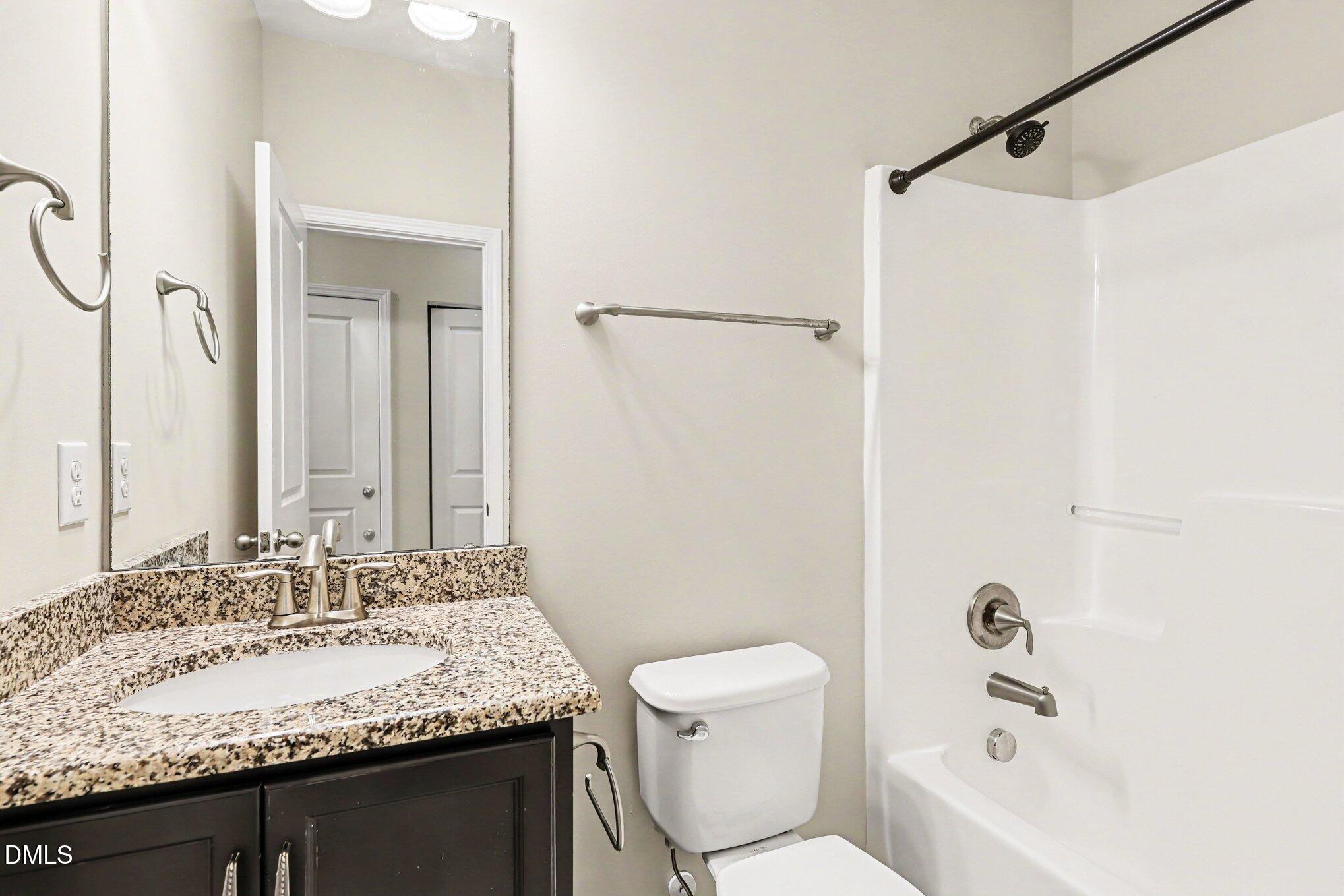 549 Libson Street Property Photo 19