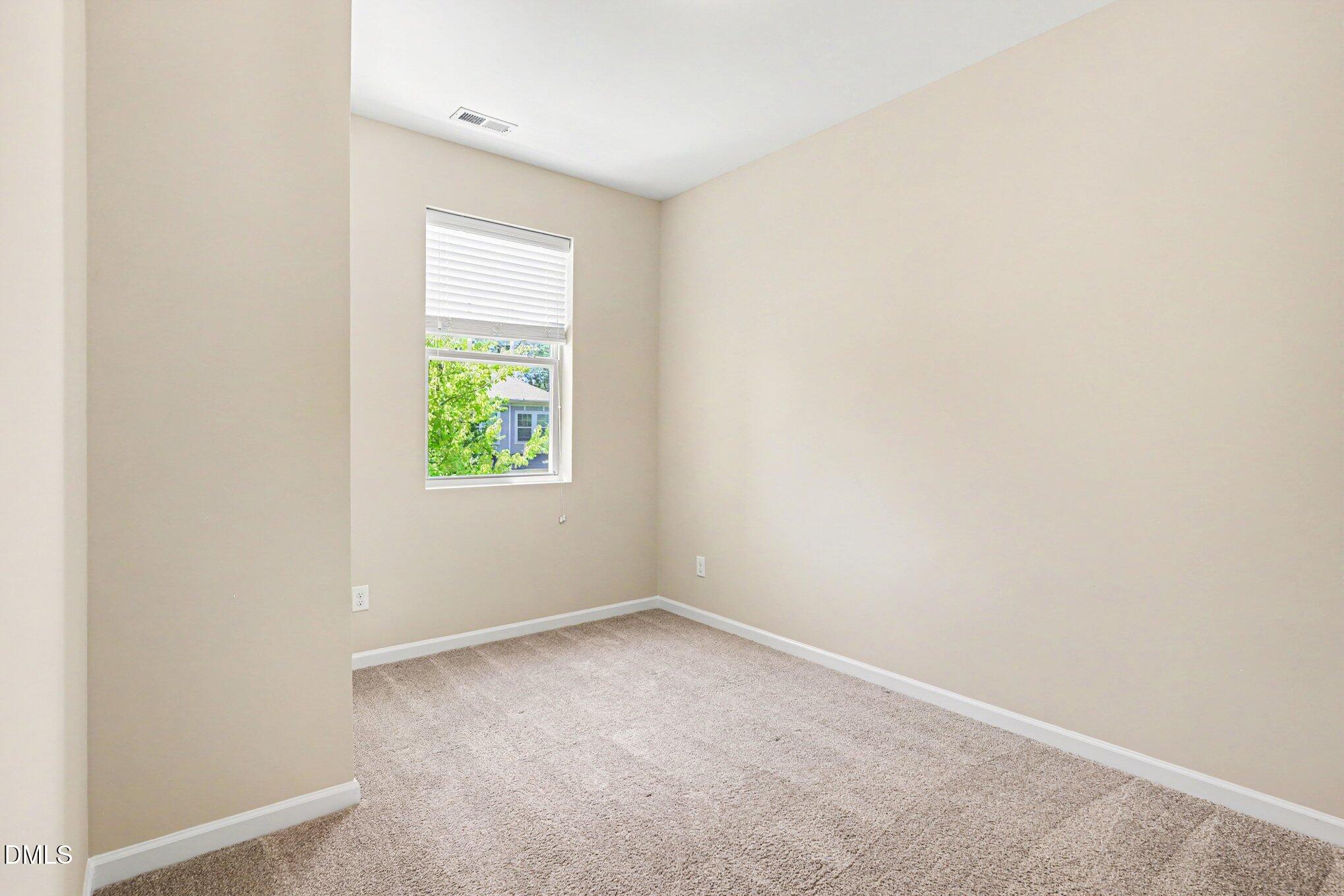549 Libson Street Property Photo 21
