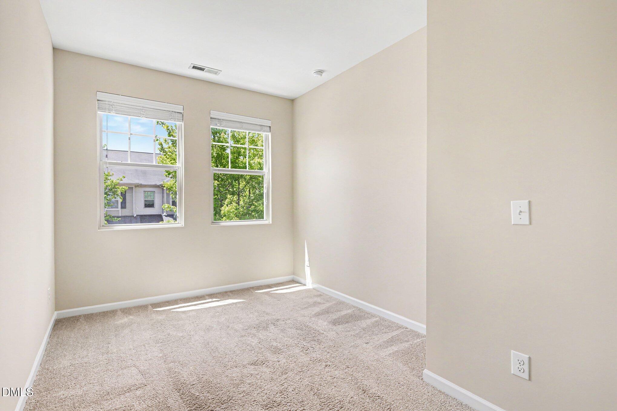 549 Libson Street Property Photo 24