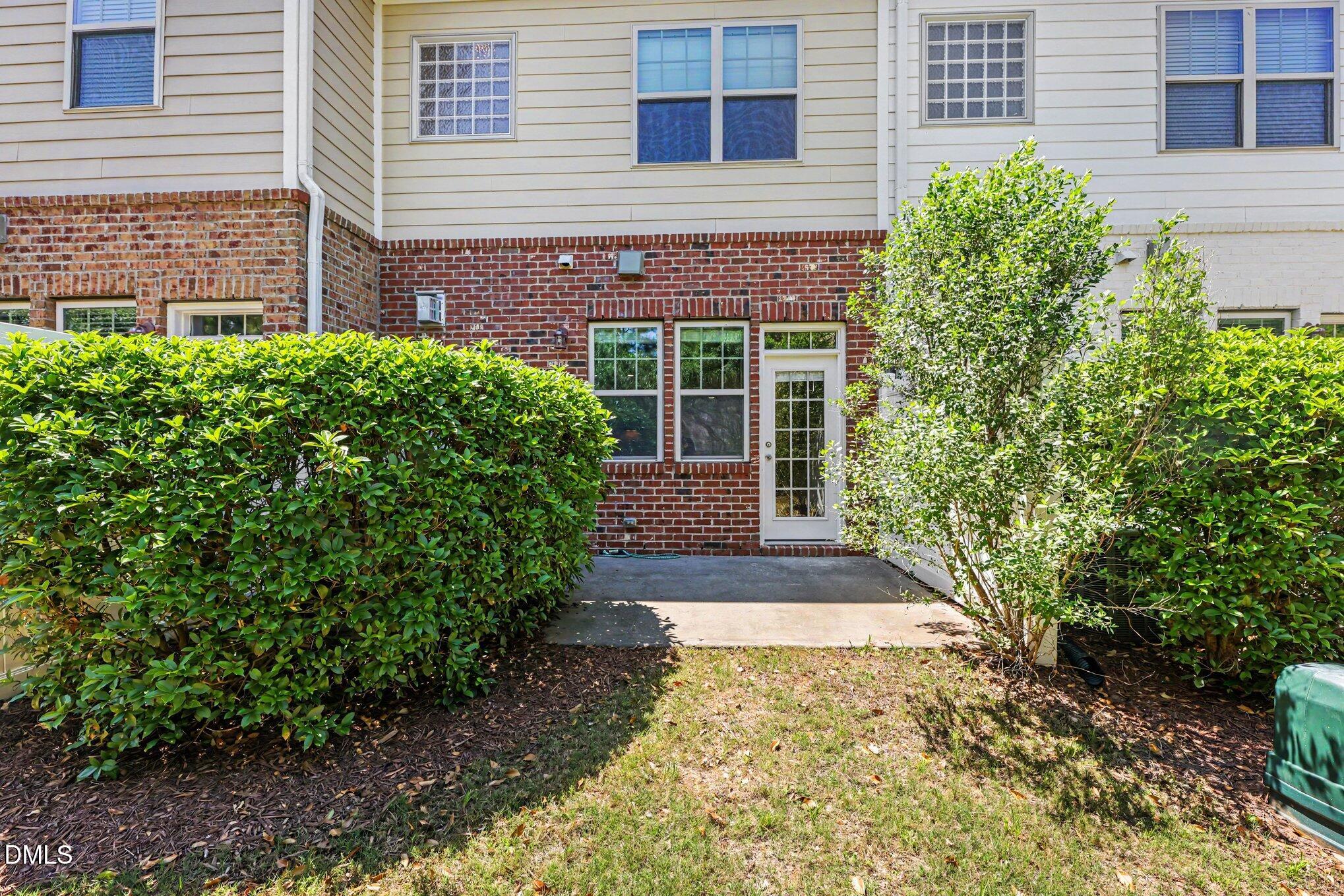 549 Libson Street Property Photo 28