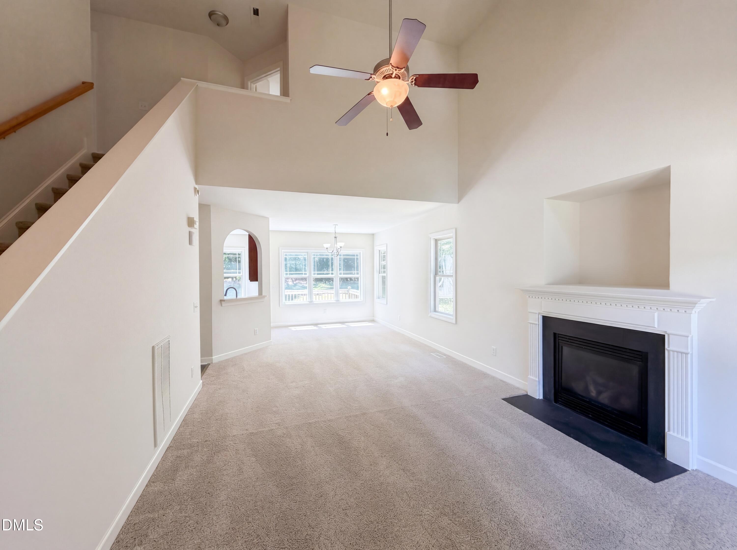 130 Green Forest Drive Property Photo 3