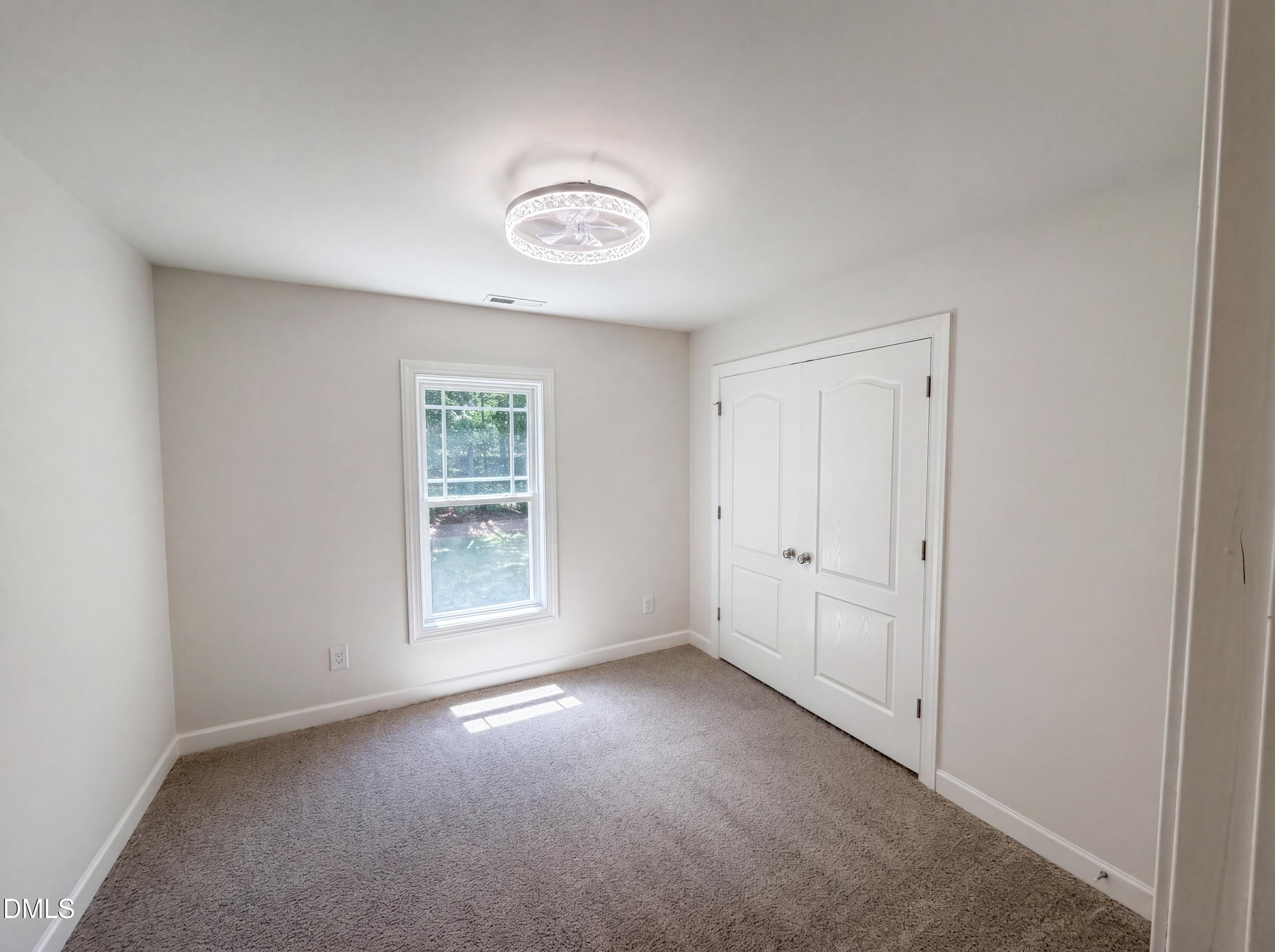 130 Green Forest Drive Property Photo 12