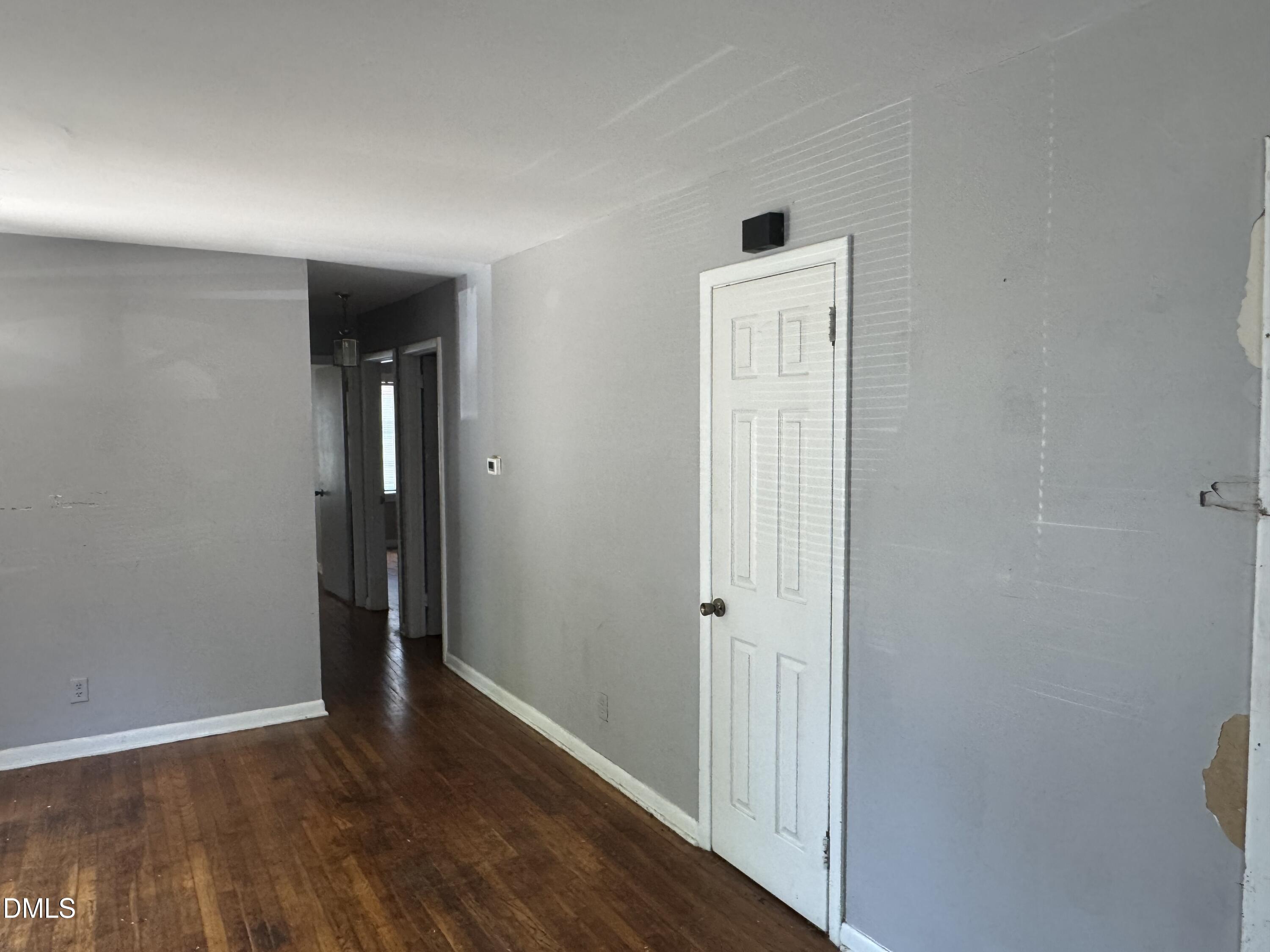 1635 Greenbriar Road Property Photo 3