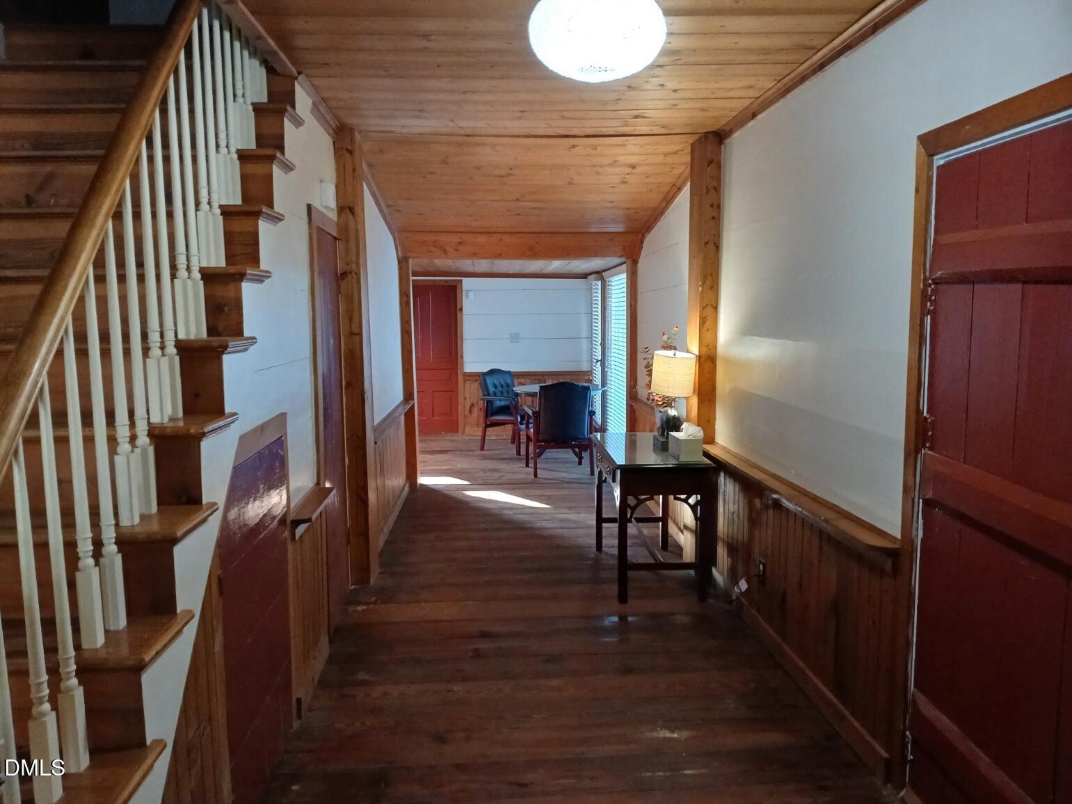 1920 Kelly Road Property Photo 10