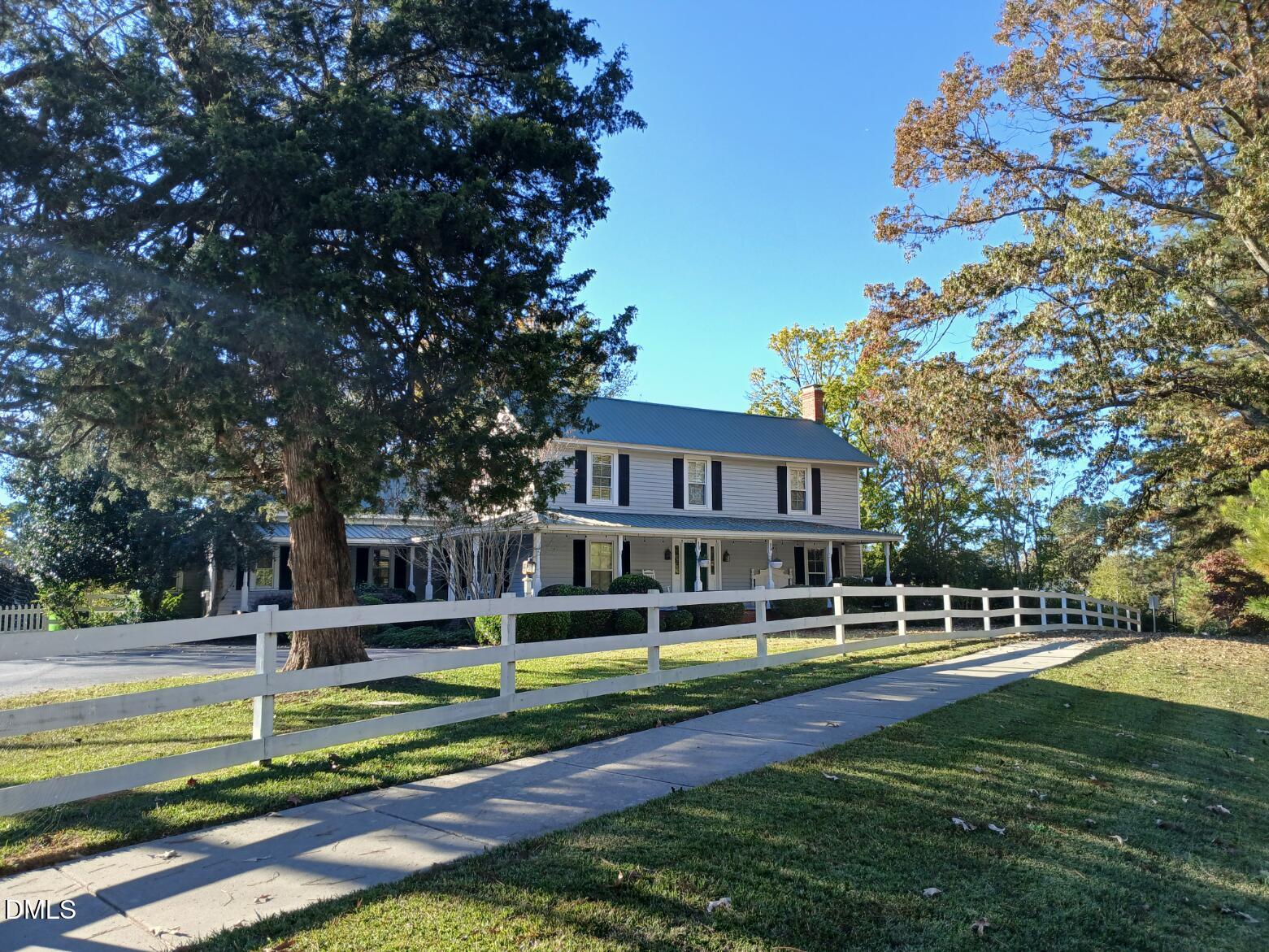 1920 Kelly Road Property Photo 13