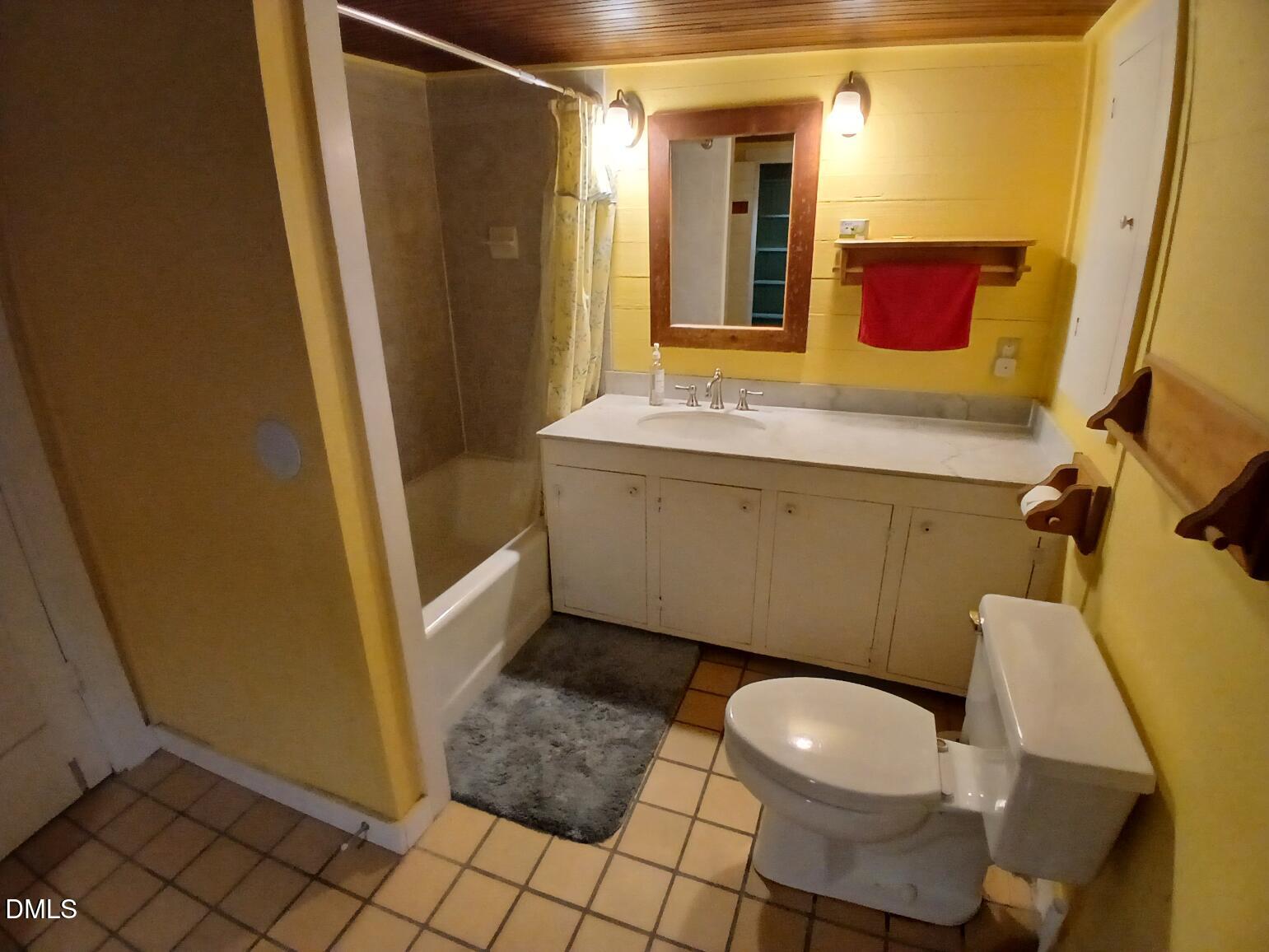1920 Kelly Road Property Photo 17