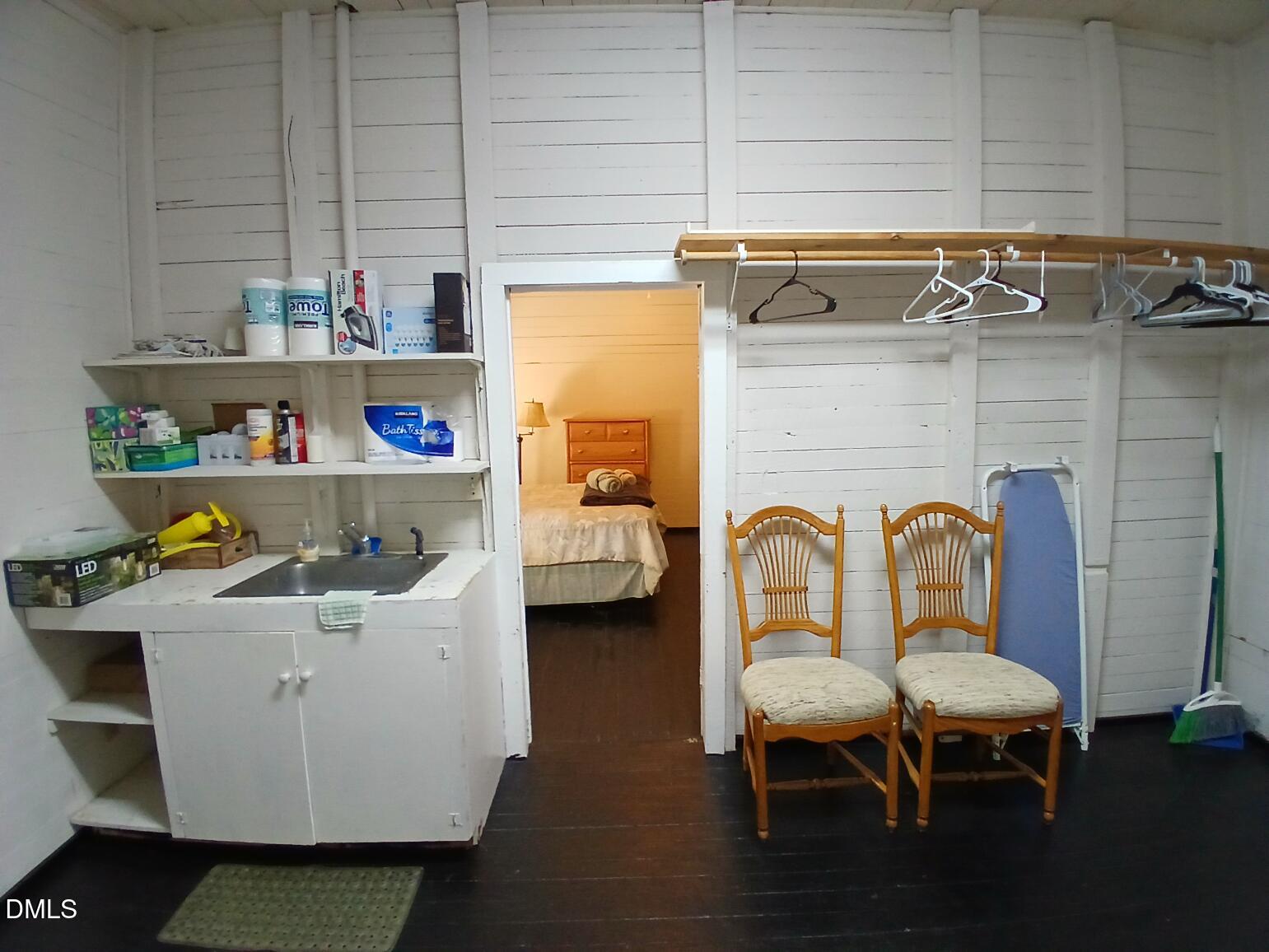 1920 Kelly Road Property Photo 26