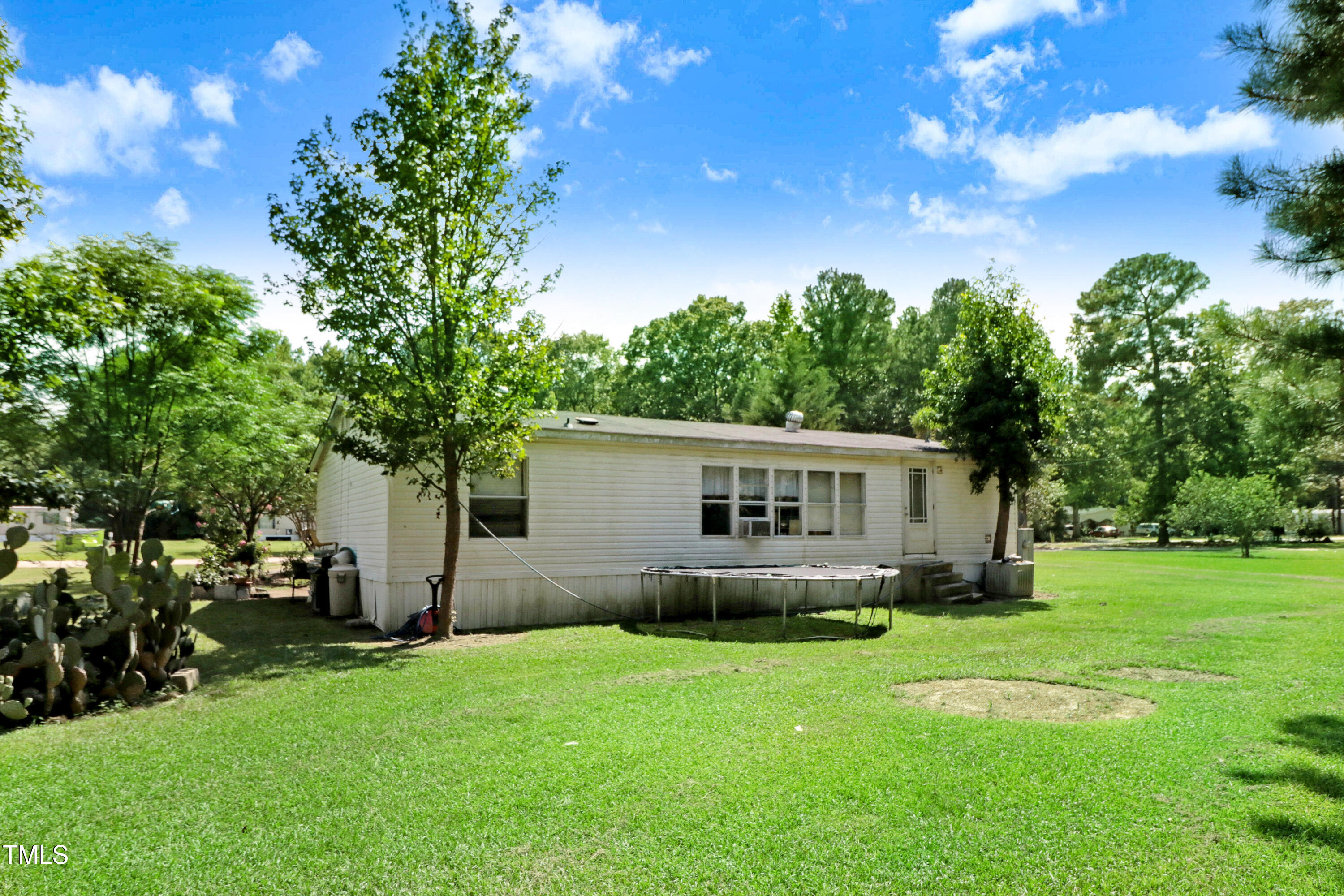 104 Eddie Drive Property Photo 3