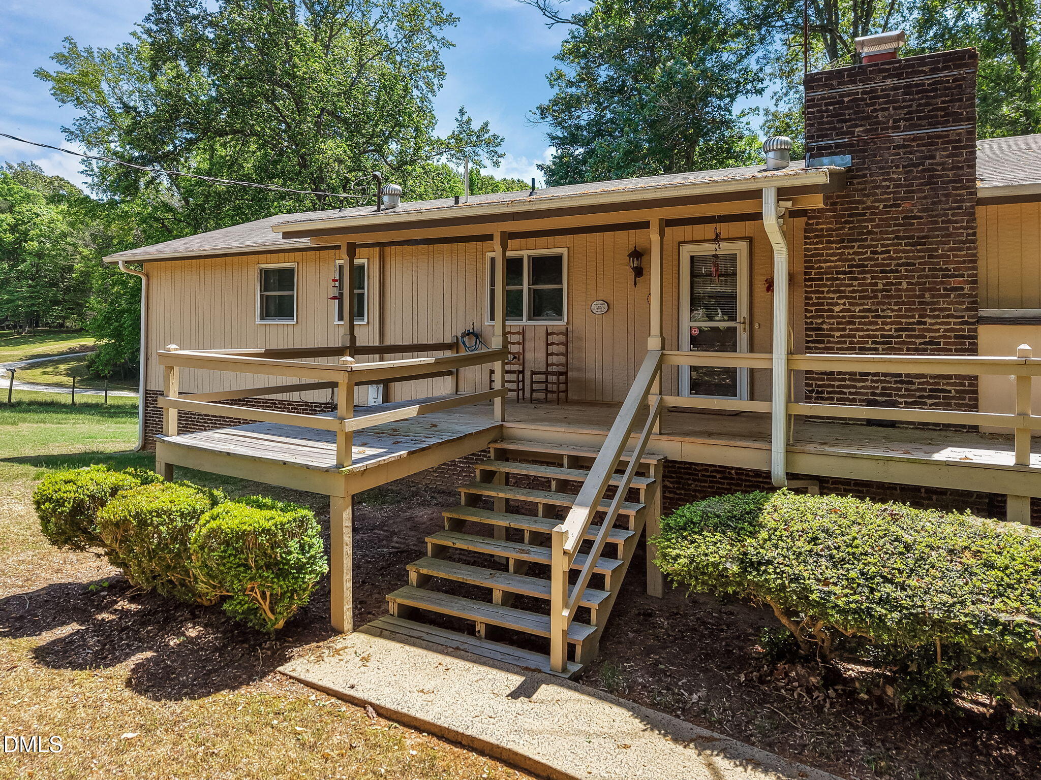 9418 Wilkins Road Property Photo 1