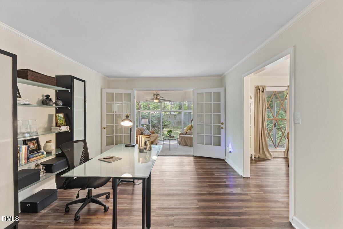 8501 Shadow Wood Place Property Photo 13