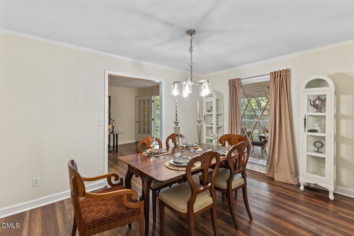 8501 Shadow Wood Place Property Photo 16