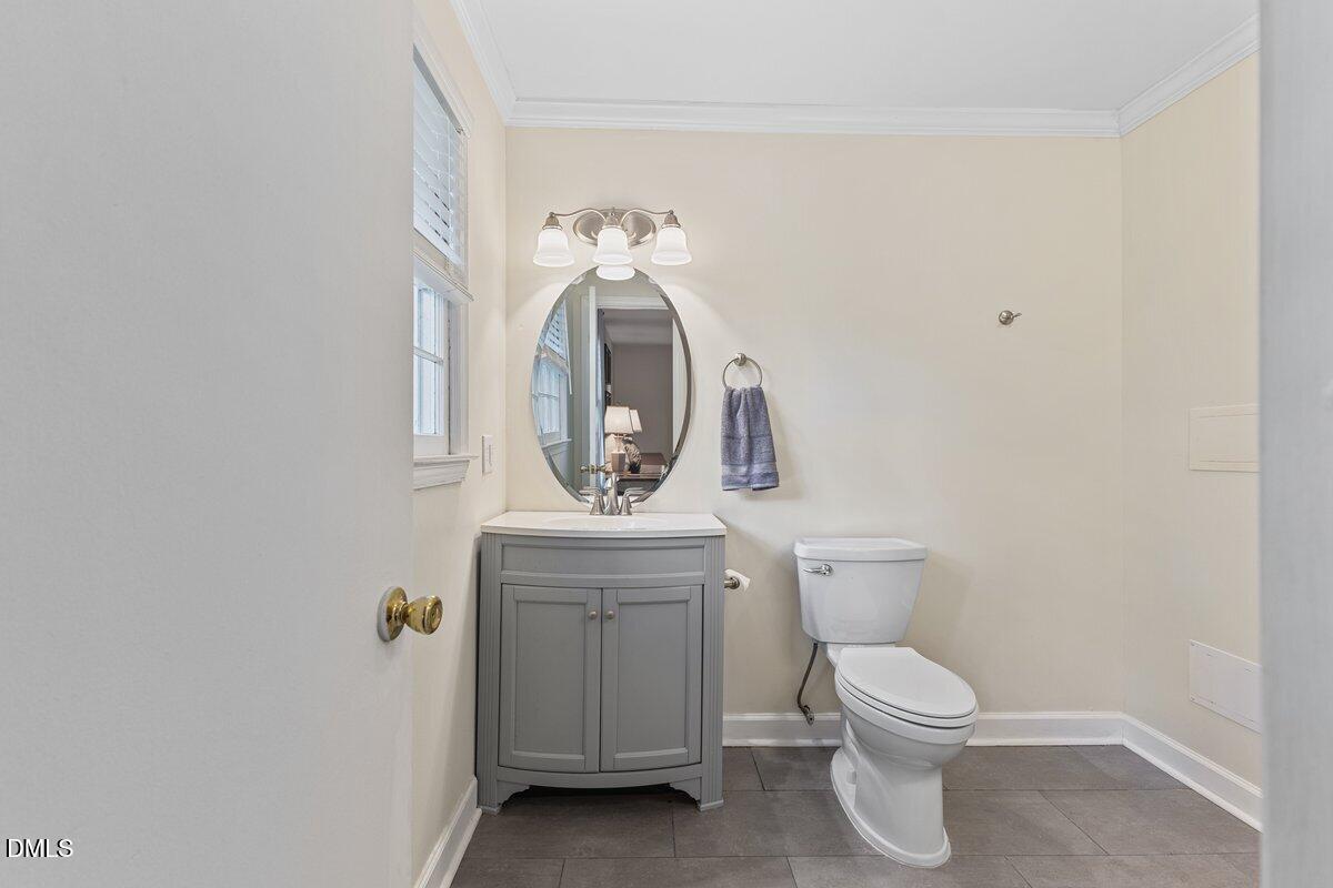 8501 Shadow Wood Place Property Photo 22