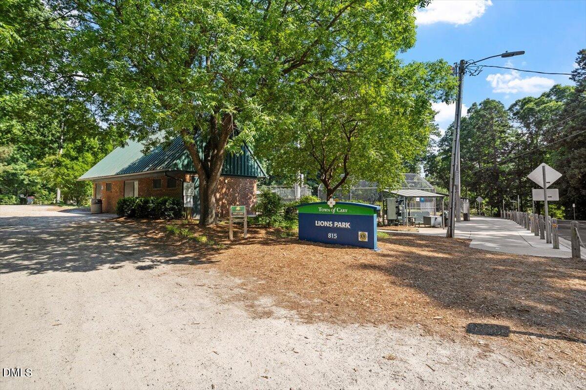 908 Tanglewood Drive Property Photo 35
