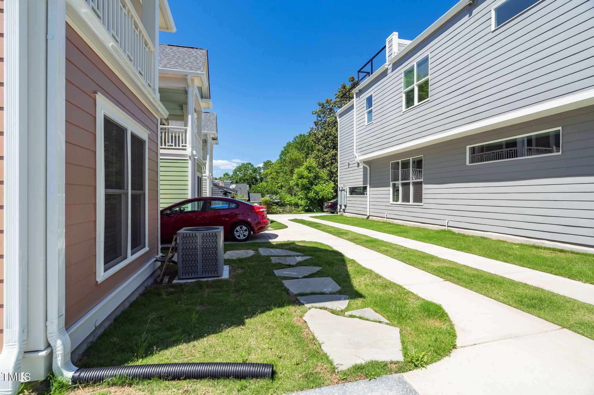 500 Spruce Street Property Photo 4