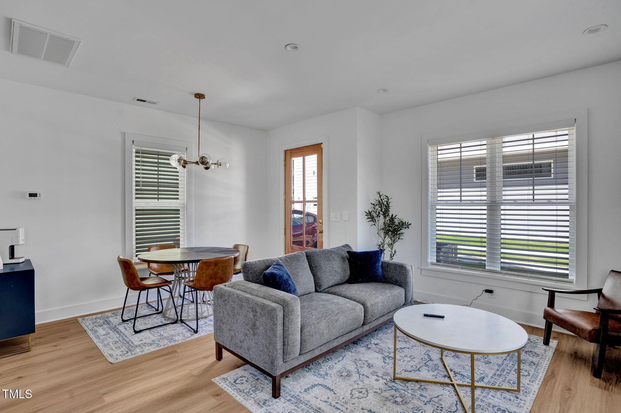 500 Spruce Street Property Photo 6