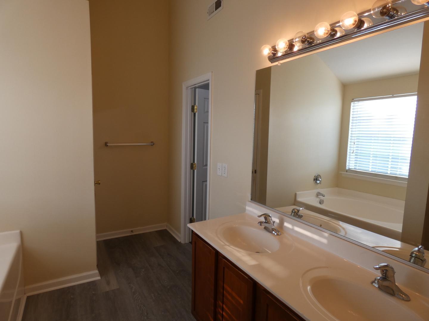 1624 Brown Owl Drive Property Photo 13