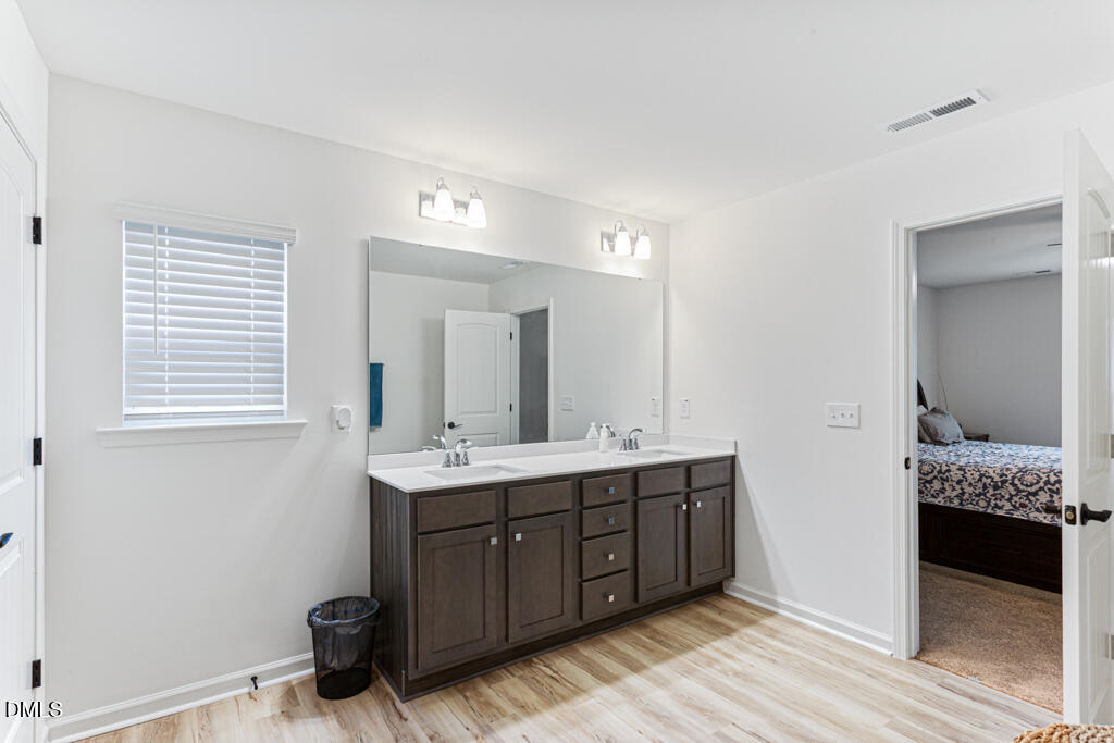 405 Thorny Branch Drive Property Photo 11