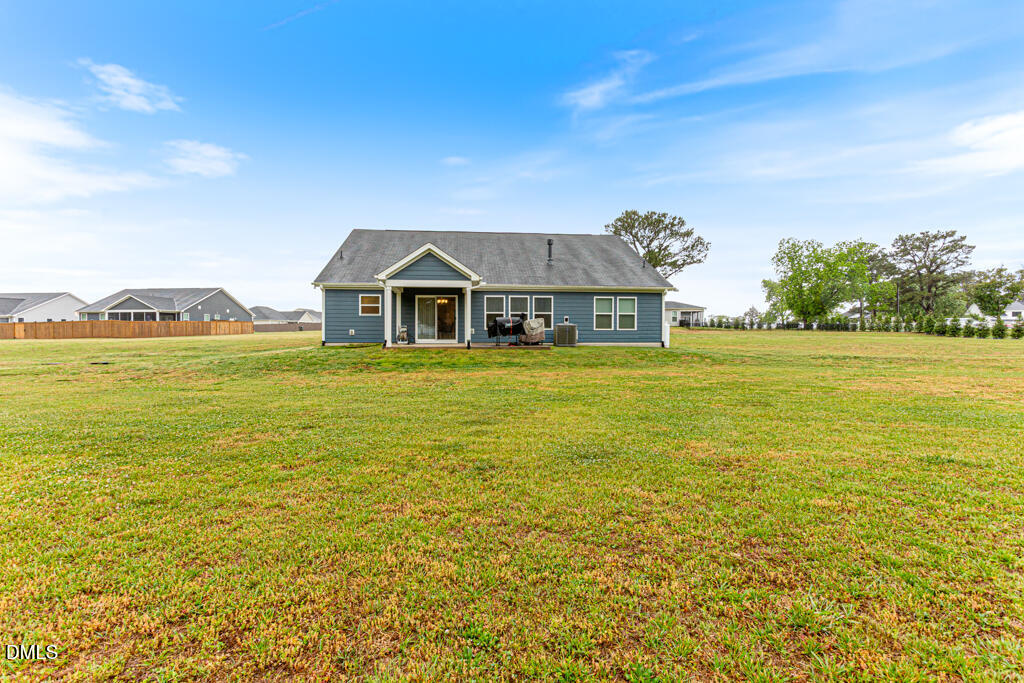 405 Thorny Branch Drive Property Photo 20