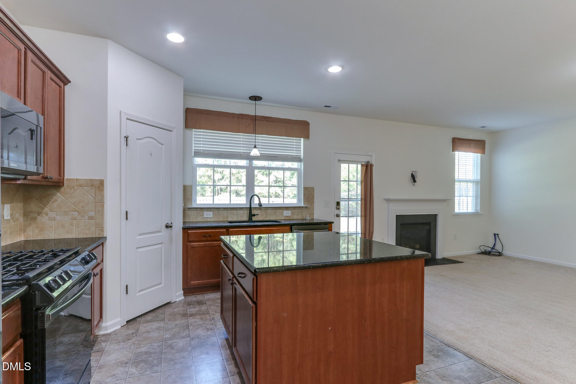 10 Wild Sage Way Property Photo 8