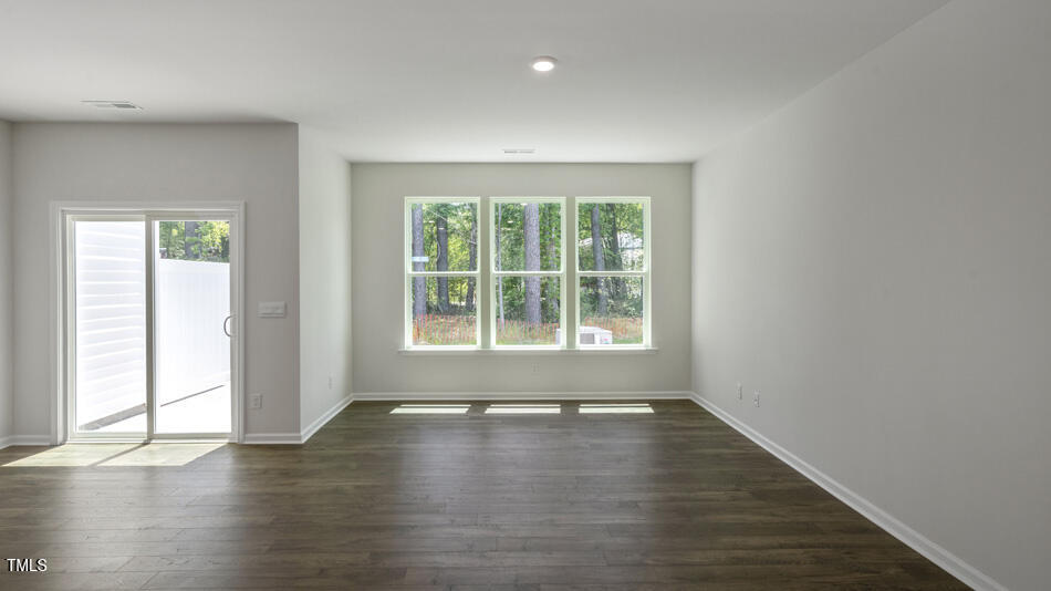1945 Hinesley Drive Property Photo 11