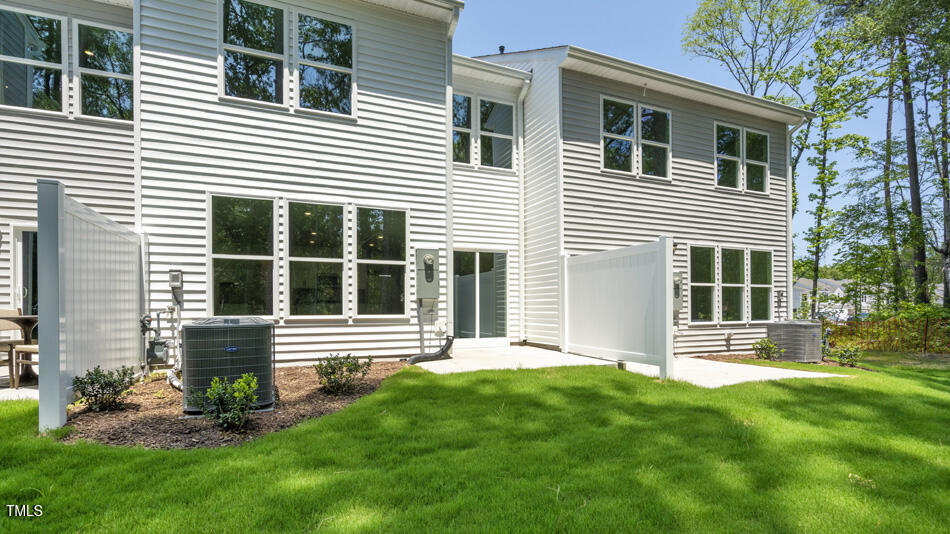 1945 Hinesley Drive Property Photo 24