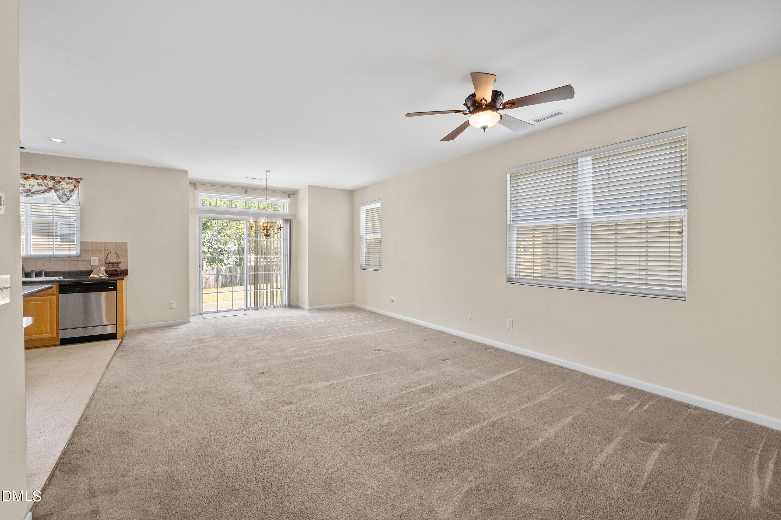 329 Palmdale Court Property Photo 11
