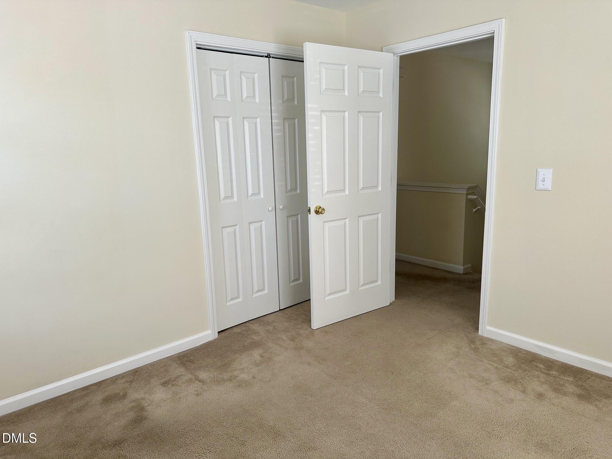 329 Palmdale Court Property Photo 23