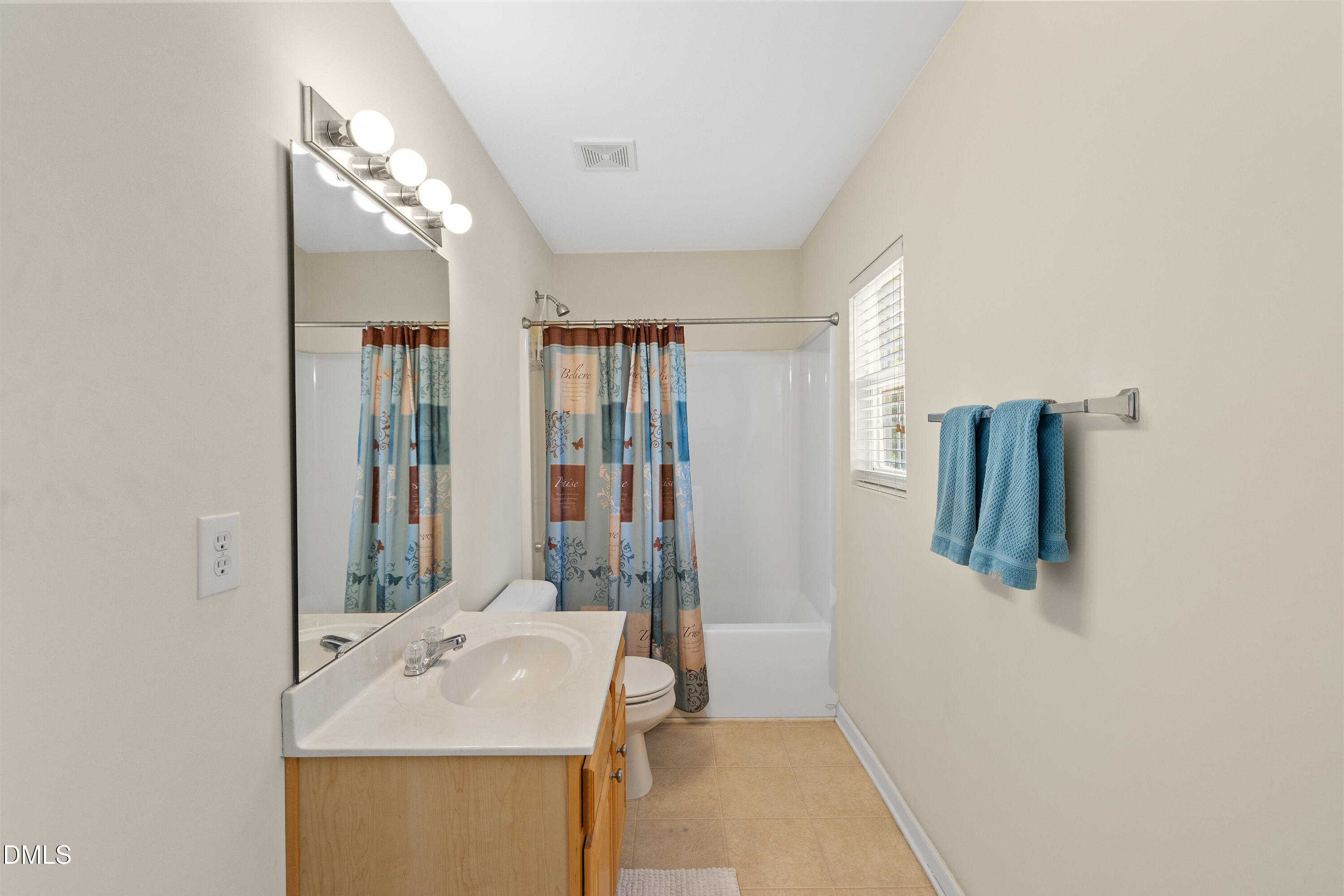 329 Palmdale Court Property Photo 25