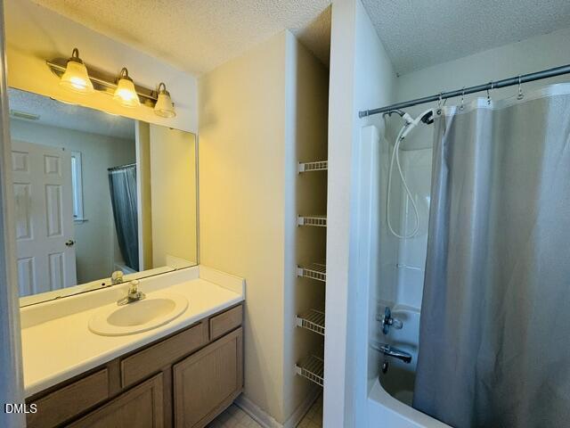 2027 Turtle Point Drive Property Photo 14