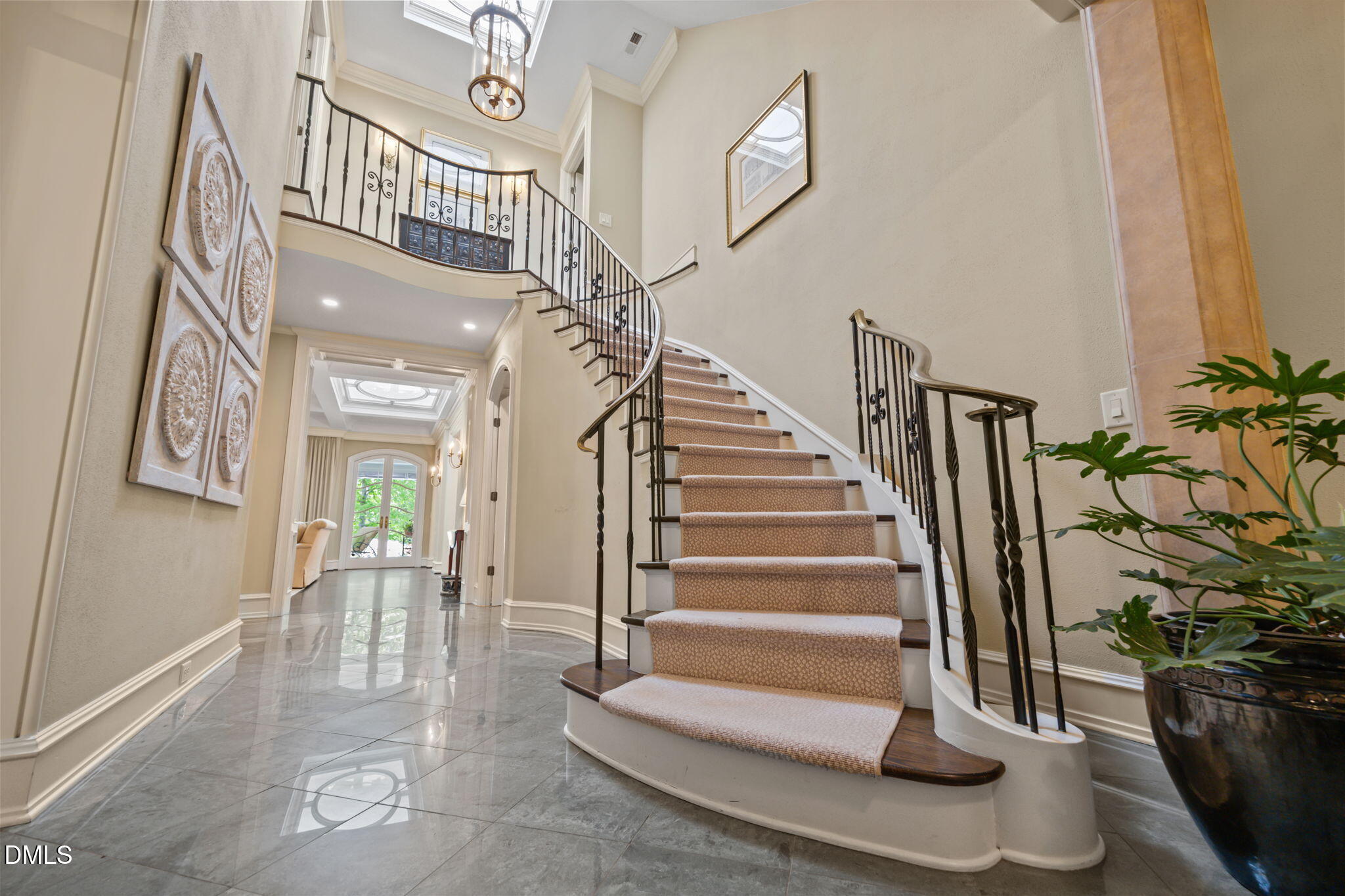 2 Greenside Court Property Photo 8