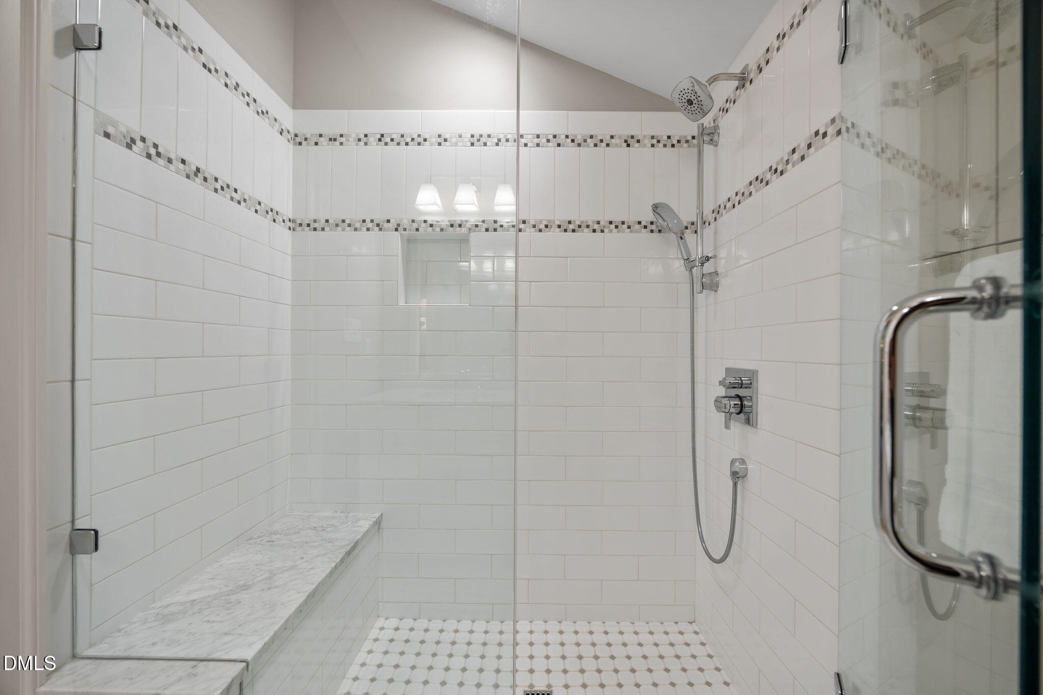 2 Greenside Court Property Photo 59