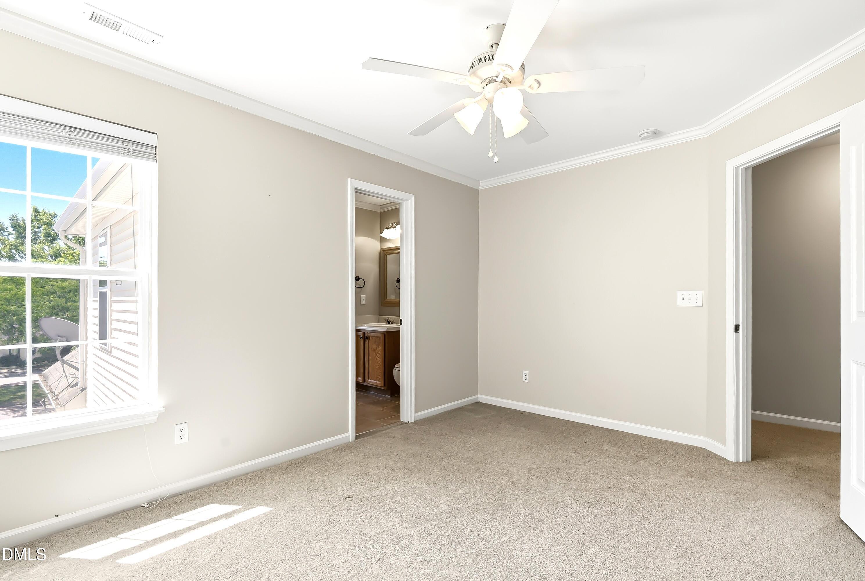 2607 Hamlet Green Drive Property Photo 16