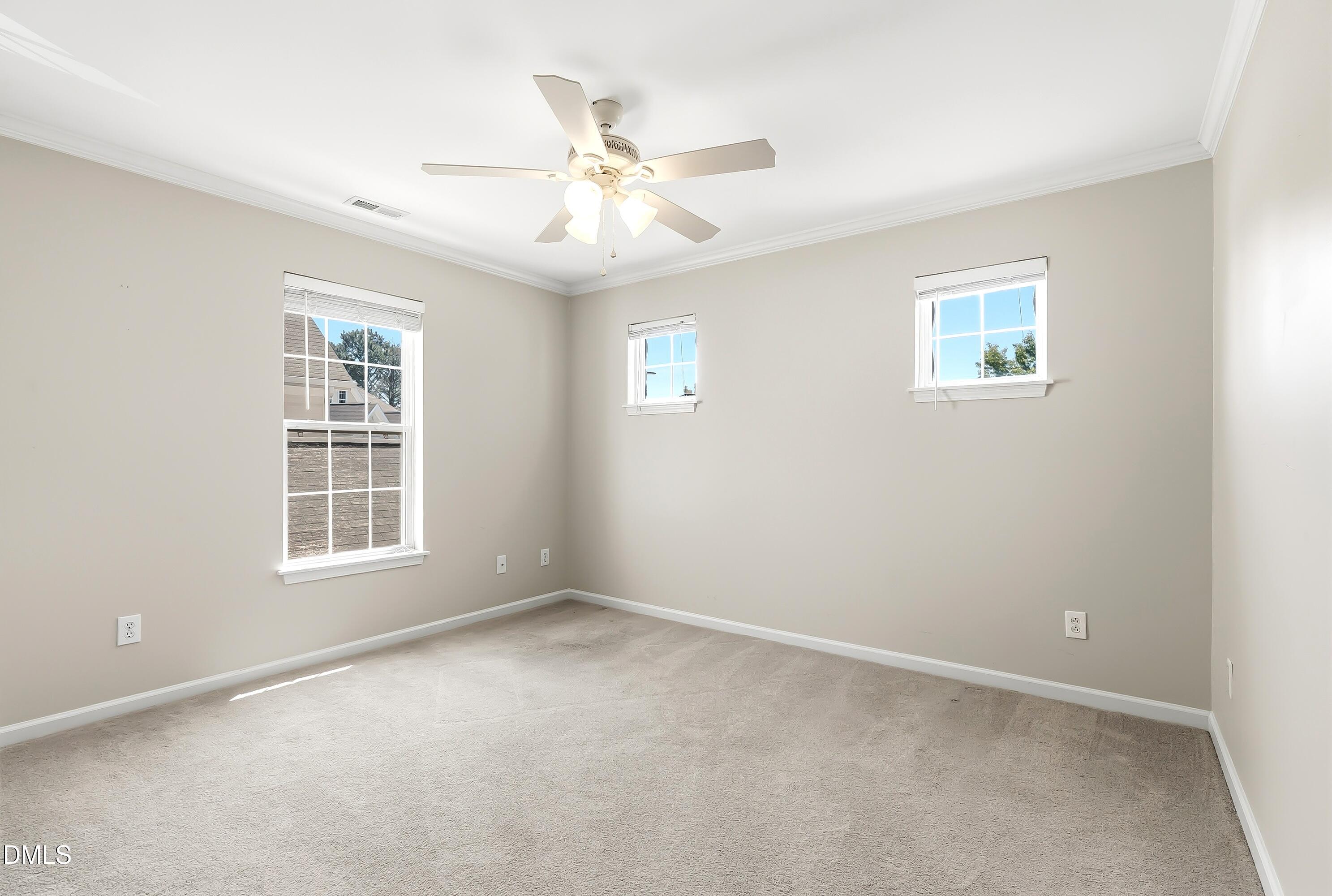 2607 Hamlet Green Drive Property Photo 17