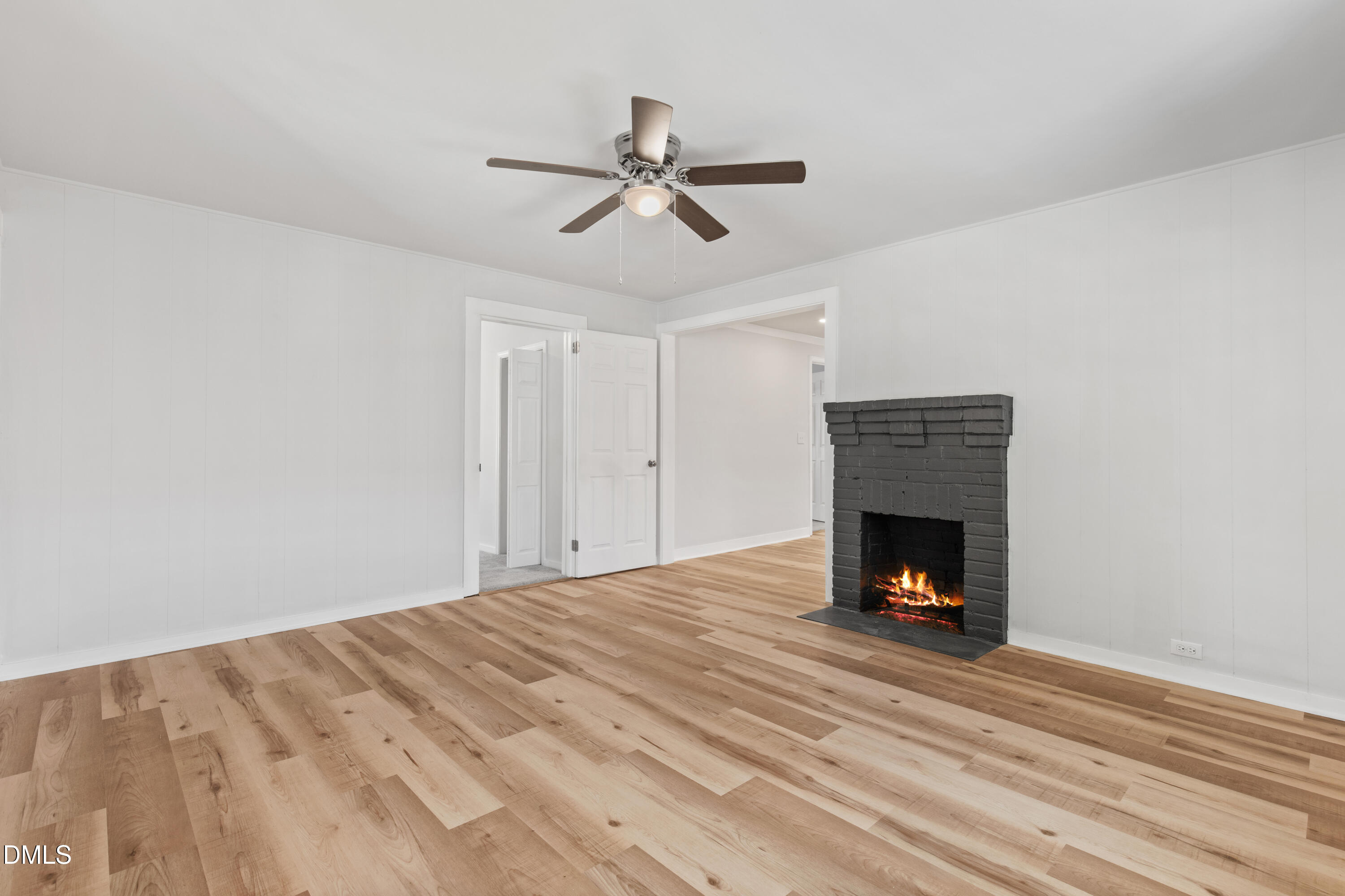 105 3rd Street Property Photo 3