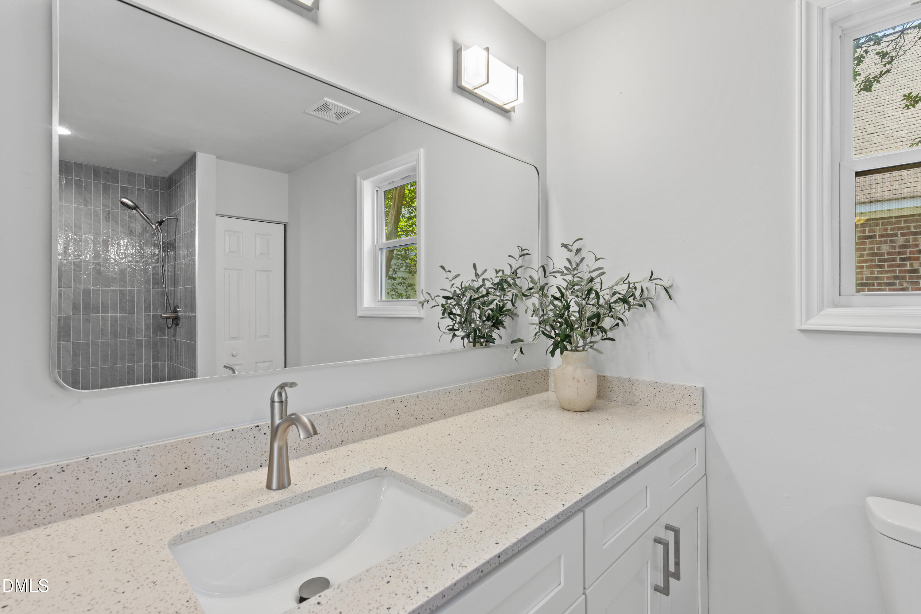 105 3rd Street Property Photo 19