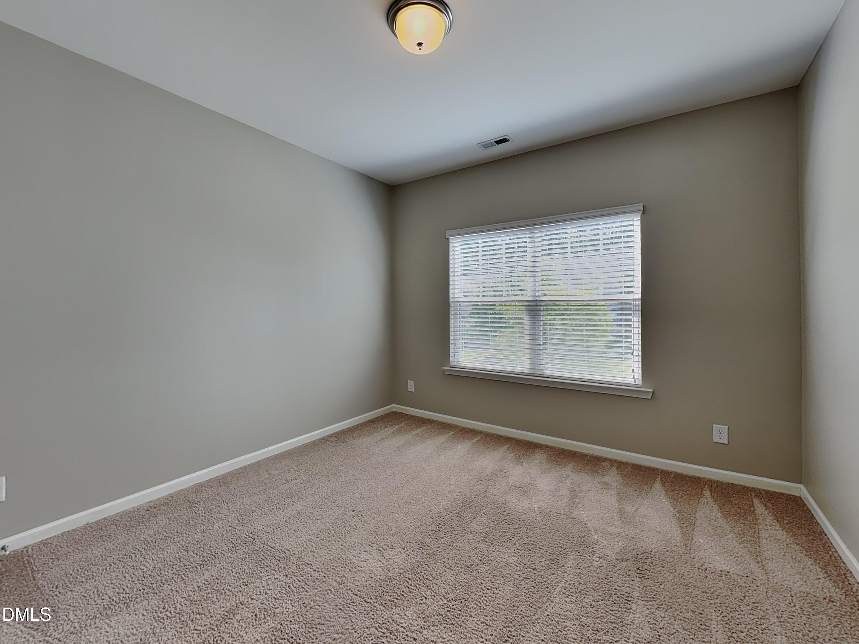 73 Crownview Court Property Photo 10